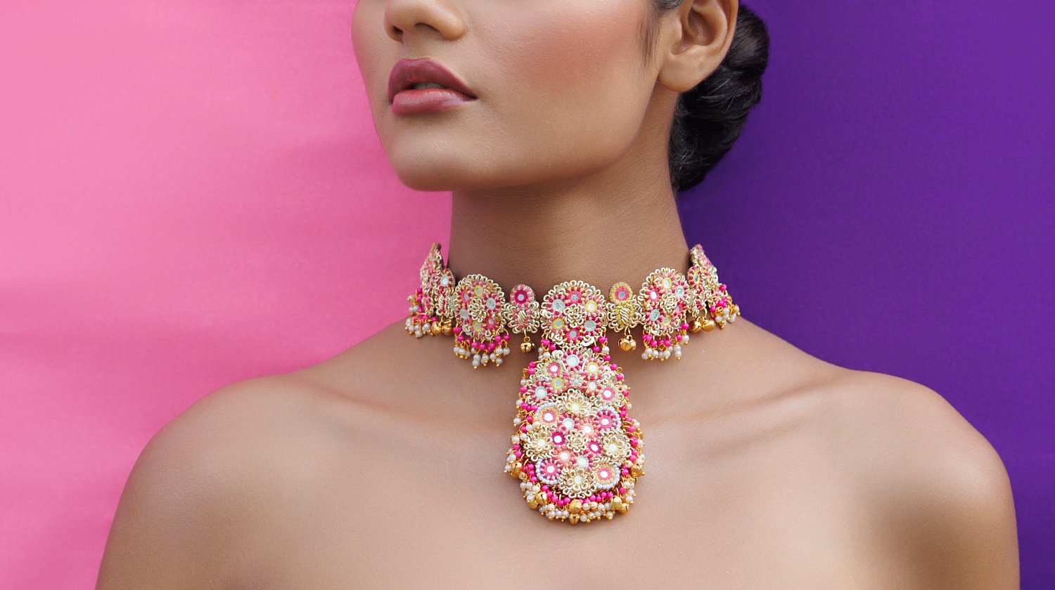 Round And Radiant Intricate Choker