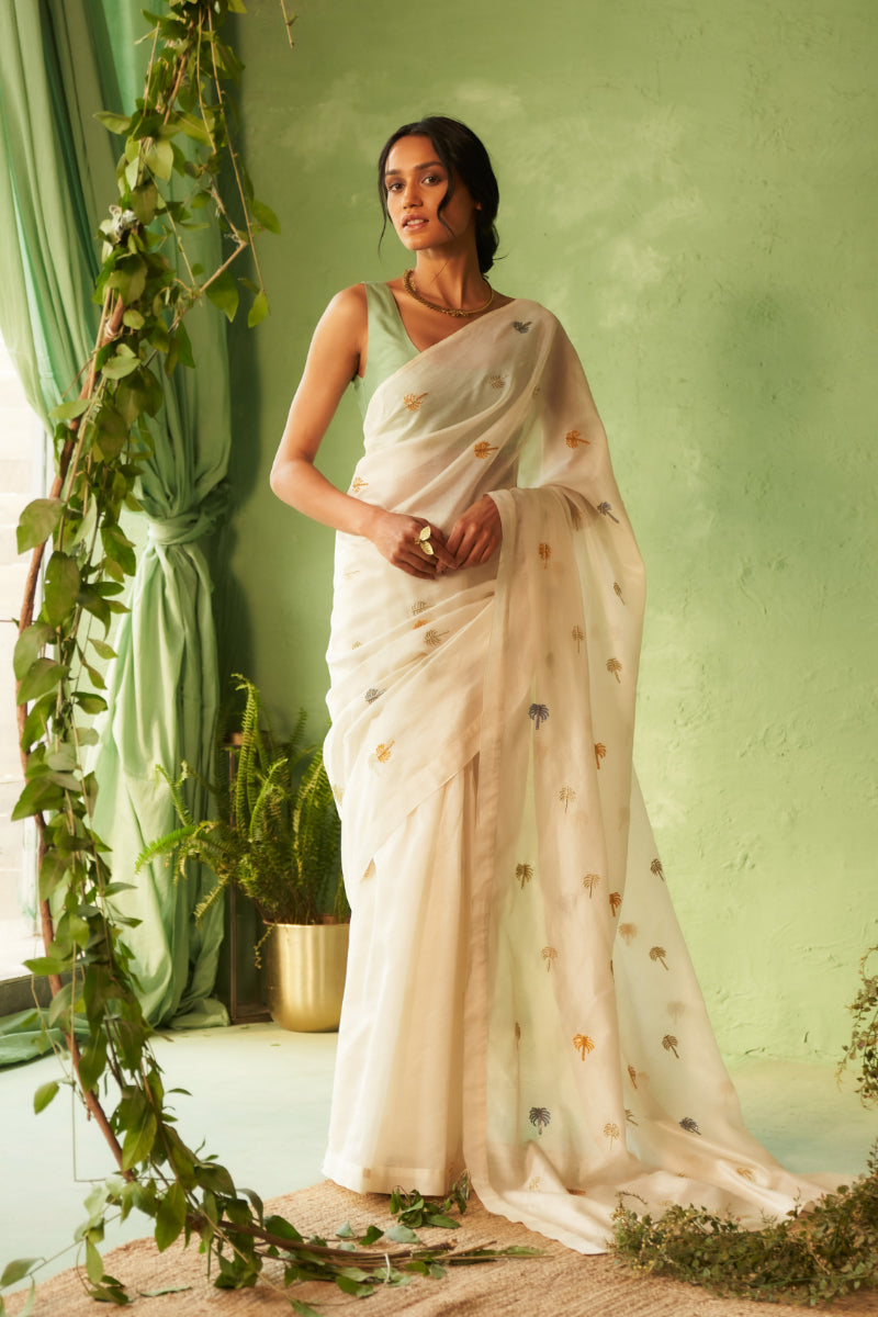 Kinaara saree with Tea Green