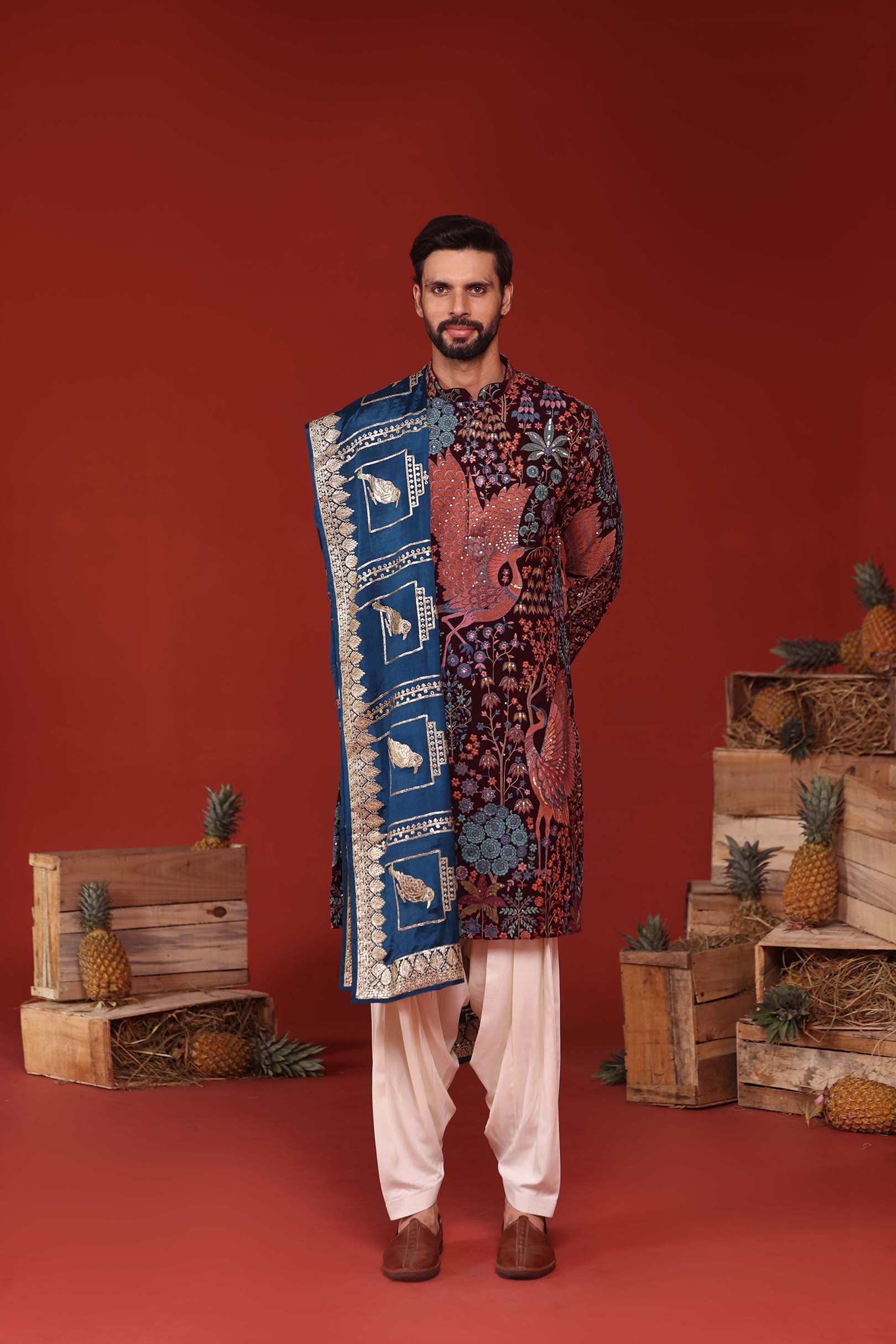 Aarv Wine Kurta Set