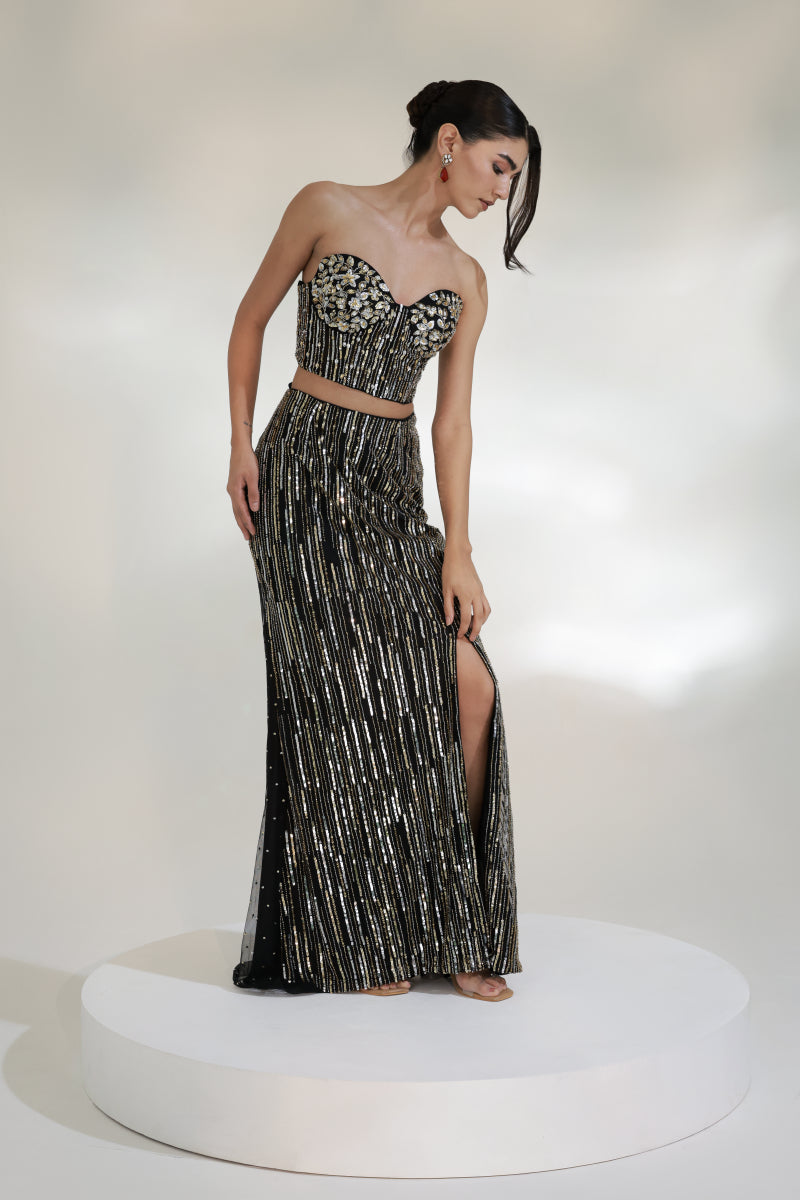 BLACK MAJESTY CORSET LEHENGA SET
