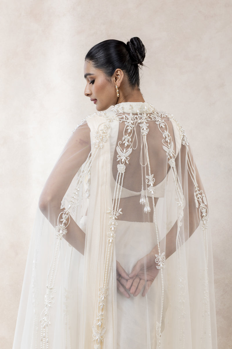 TARAANA CAPE SAREE