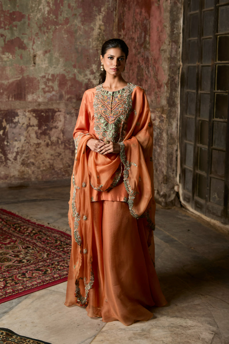 Kurta With Dupatta And Sharara