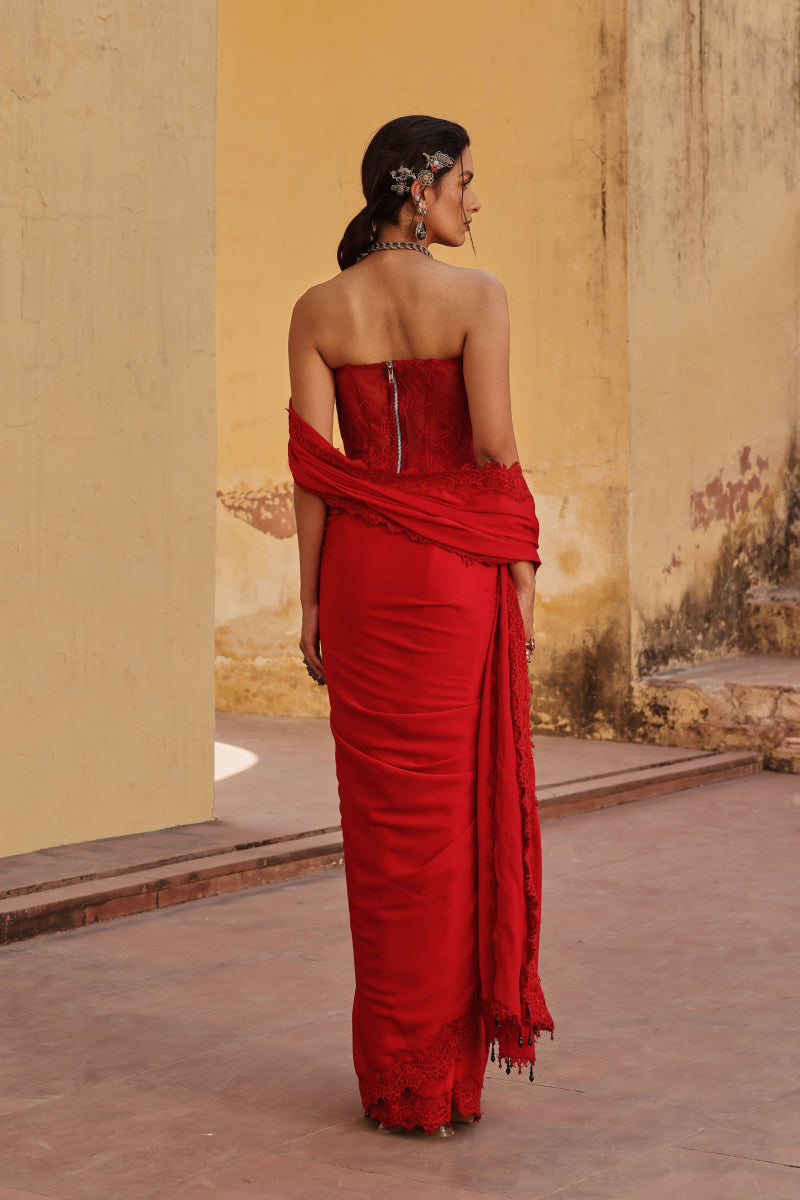 Elizabeth Chantelle Saree