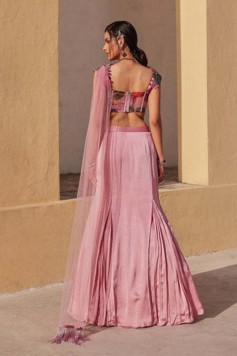 Applique azalea fish cut skirt set