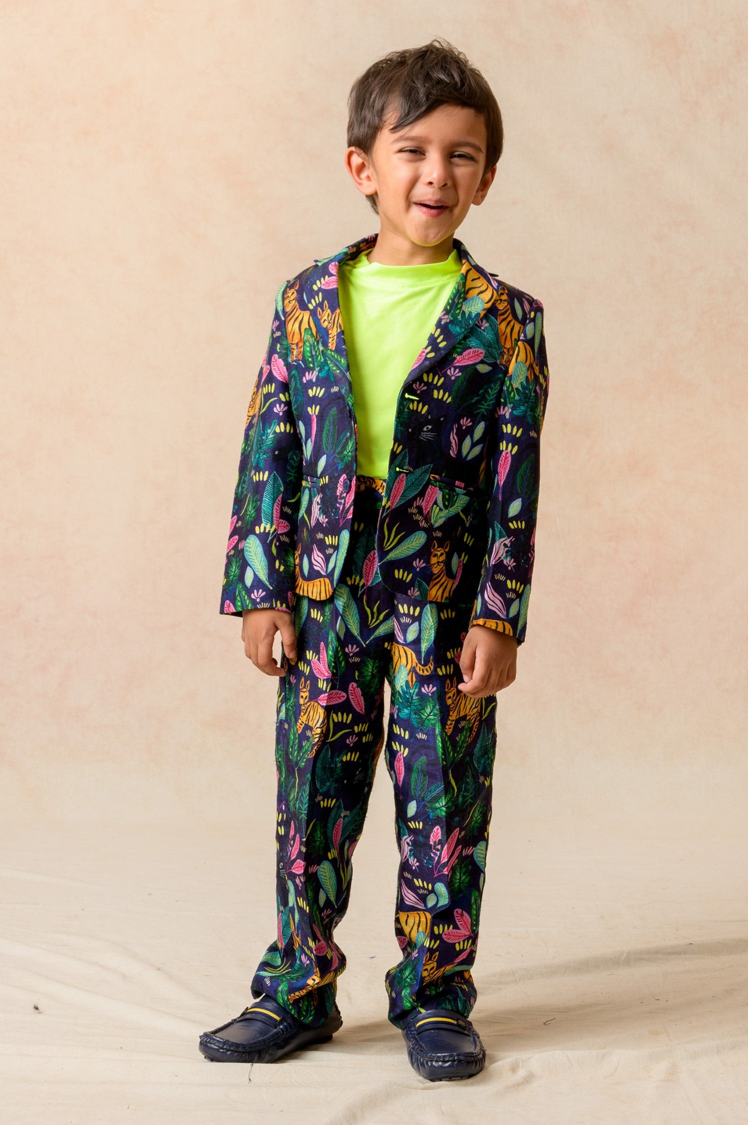 Coat, Pant And T Shirt Set