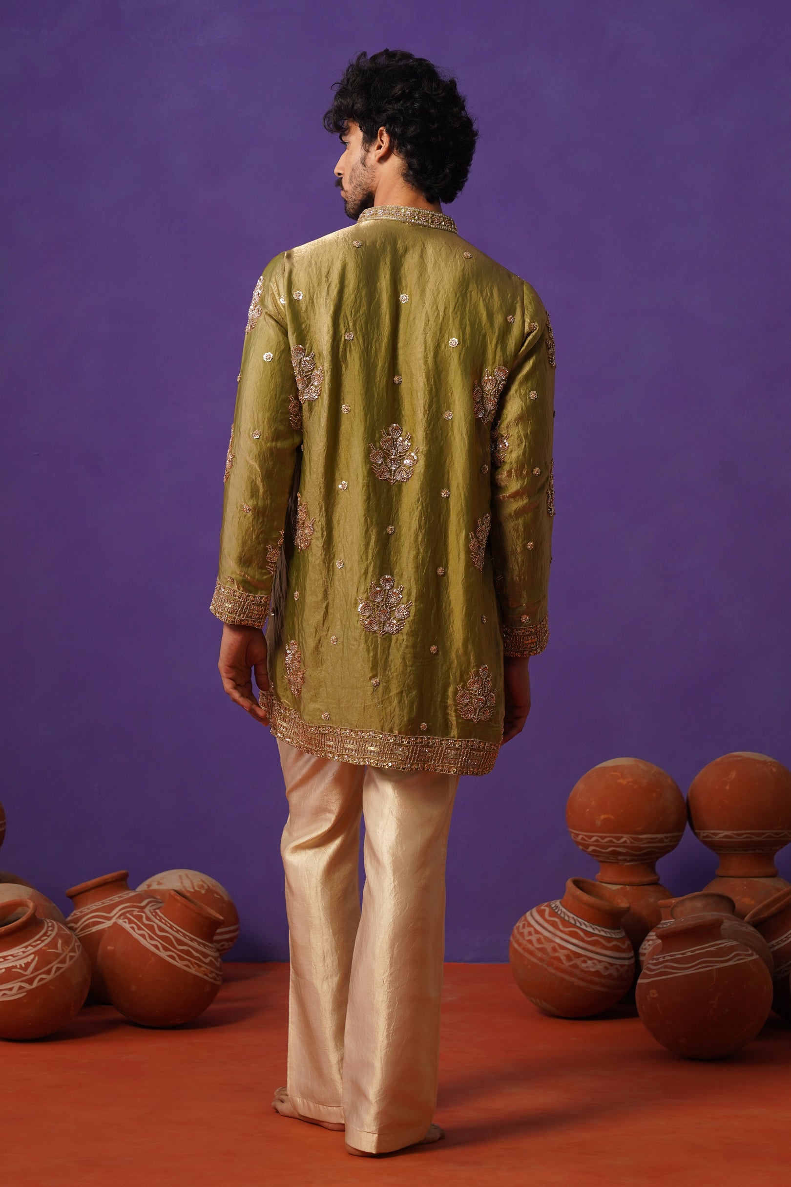 TAJ MEHENDI SHORT KURTA SET