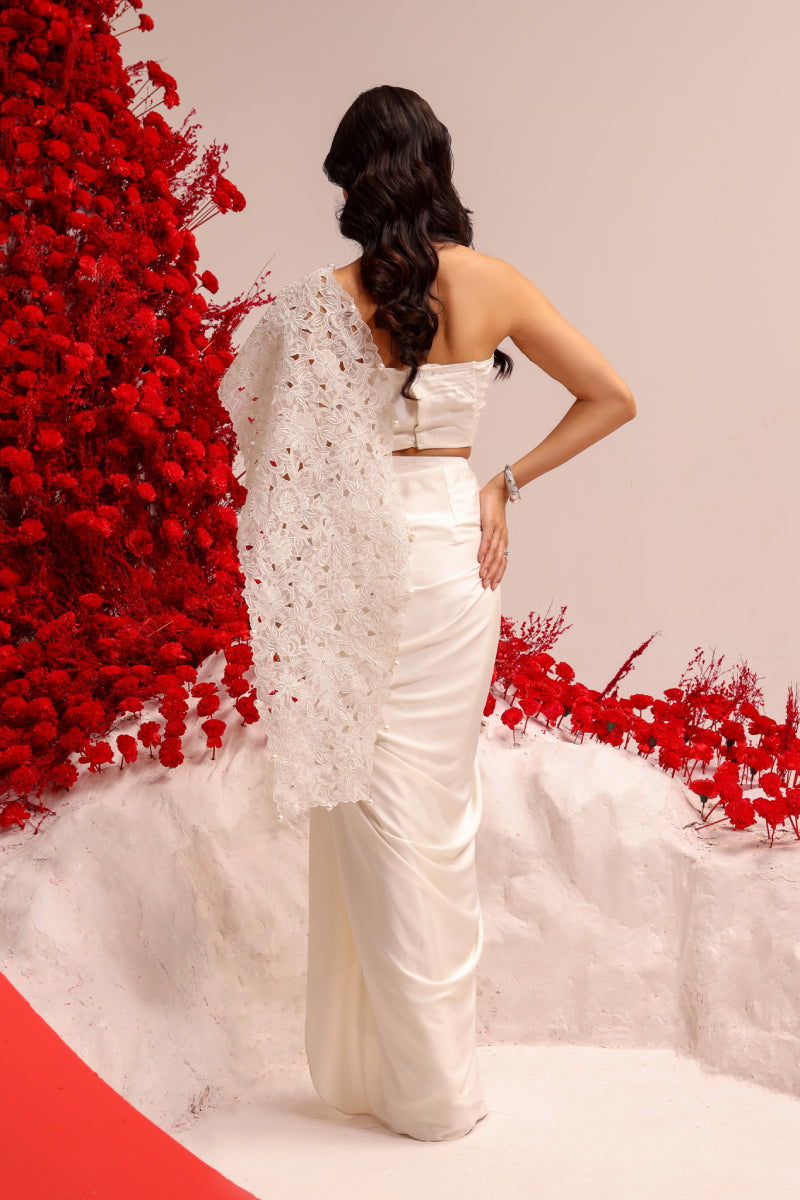 Snow white wrap drape set