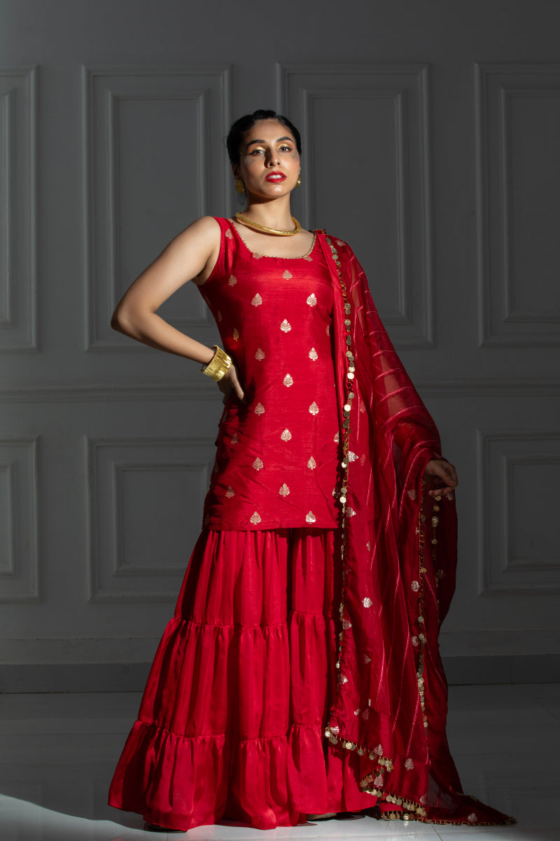 Rose red lehenga with sleevless long kurta & dupatta