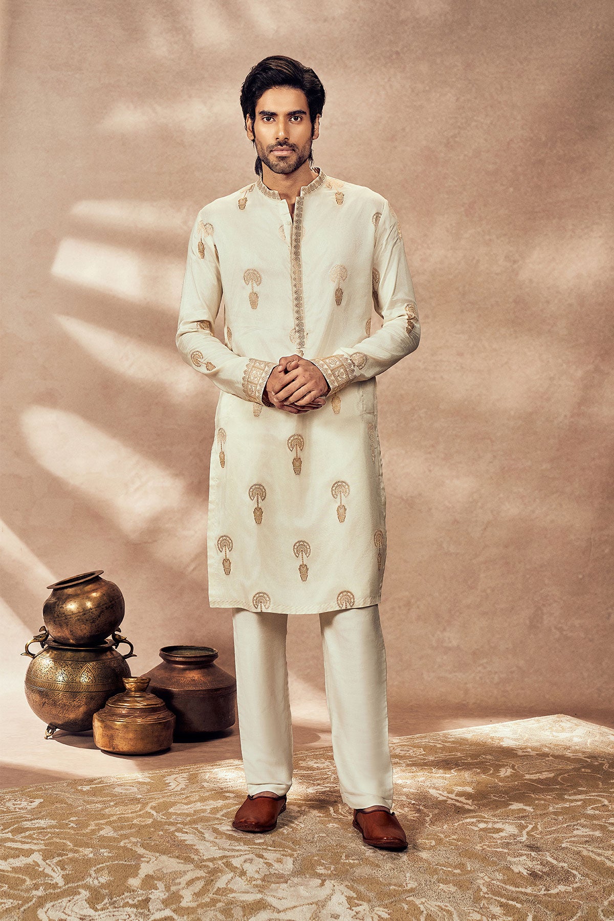 Ivory Traveller'S Palm Jacquard Kurta Set