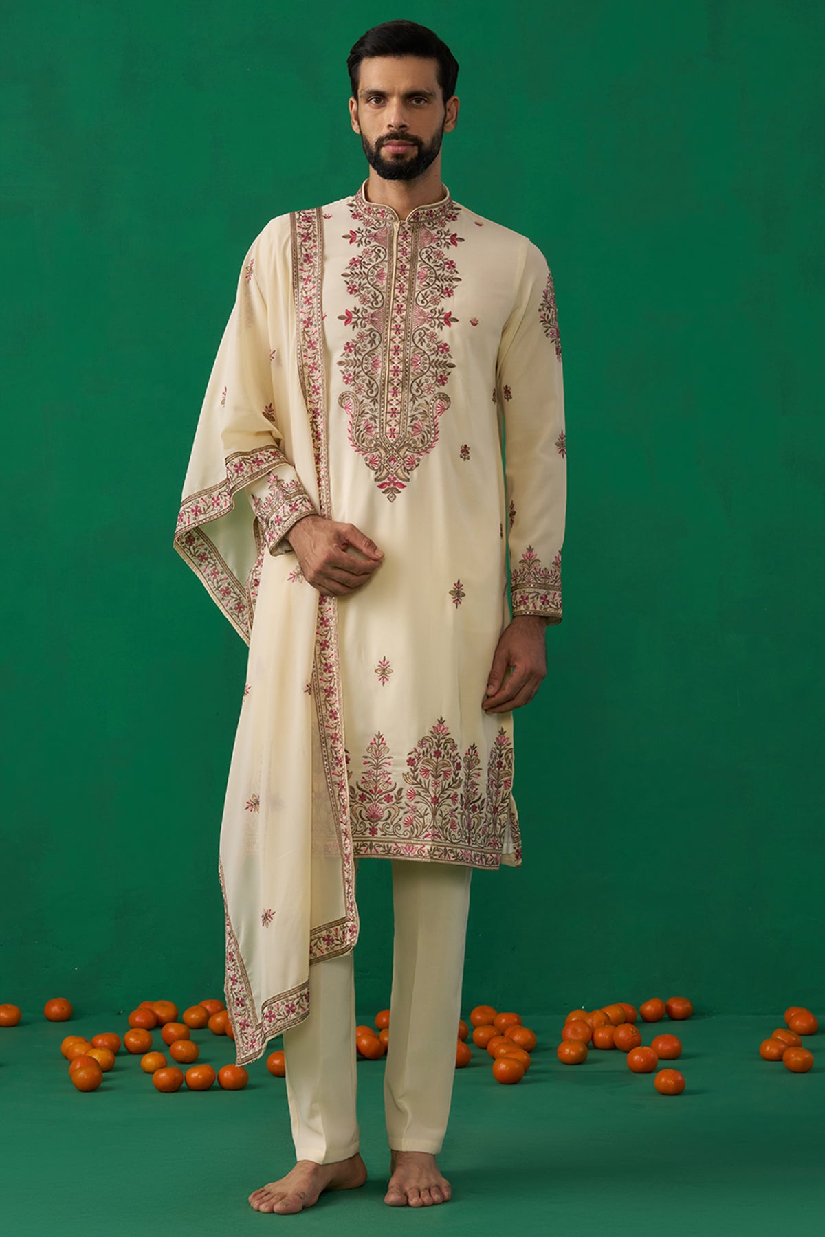 MOTIF CREAM KURTA SET