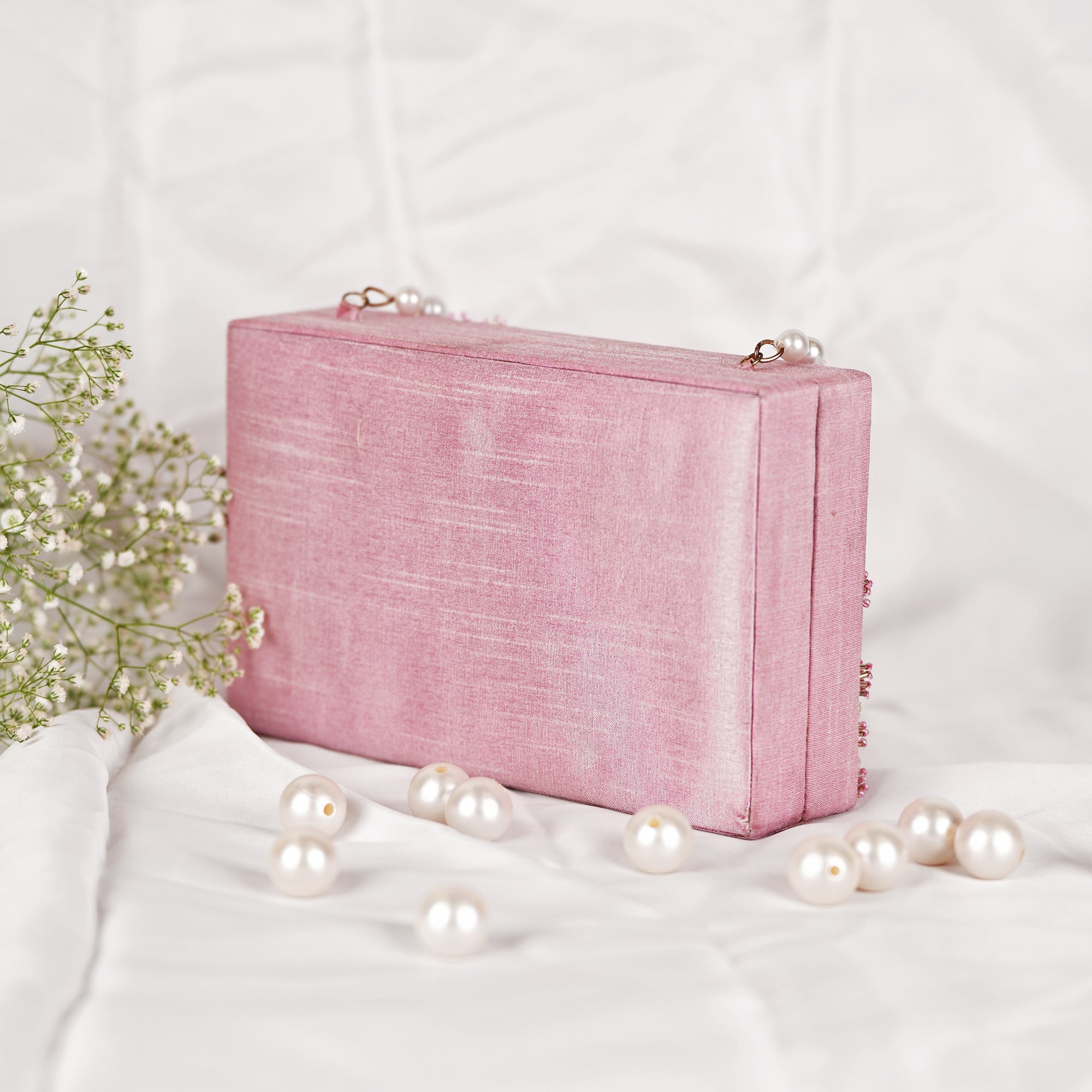 Colorblock Spiral Clutch