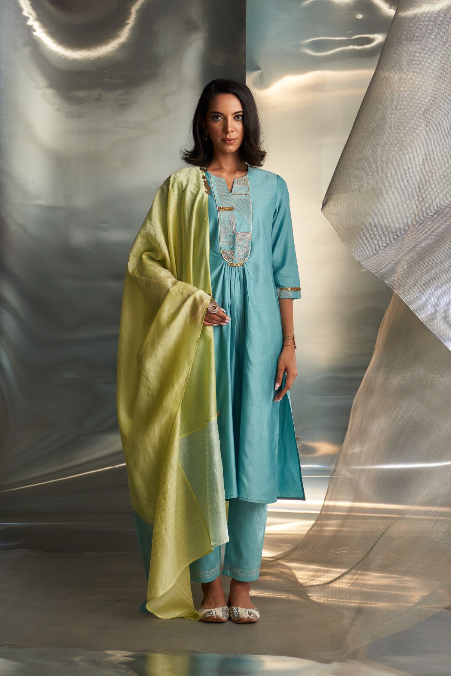 Mis'R Embroidered Gathered Kurta Set