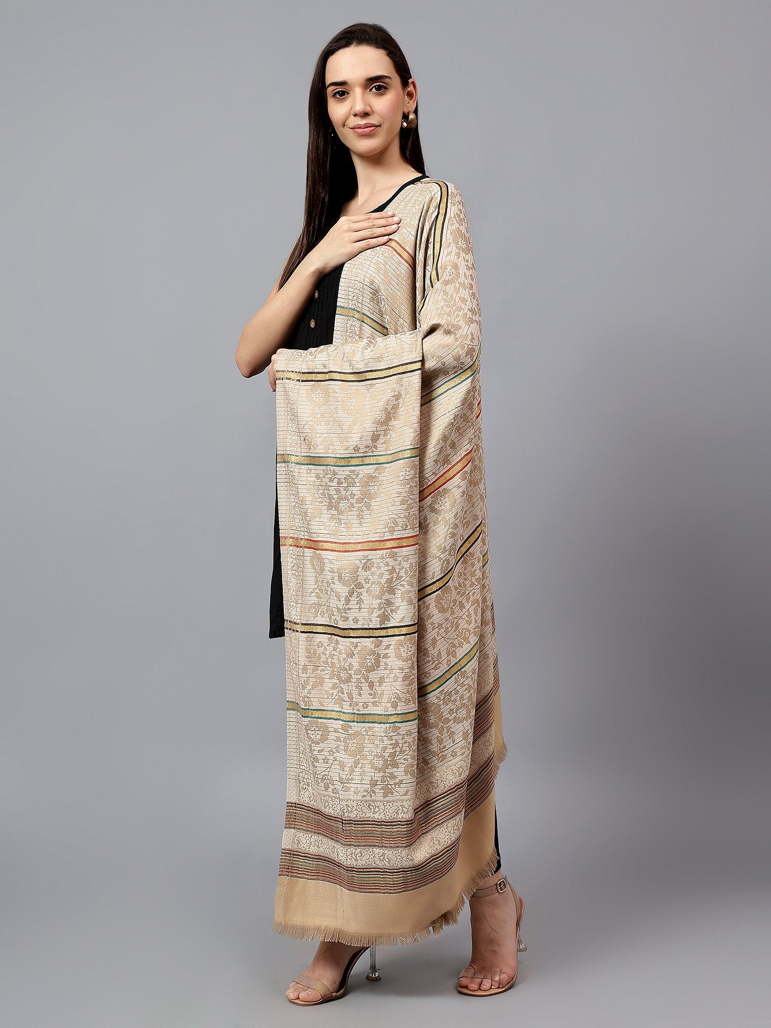 Women Fine Wool Shawl