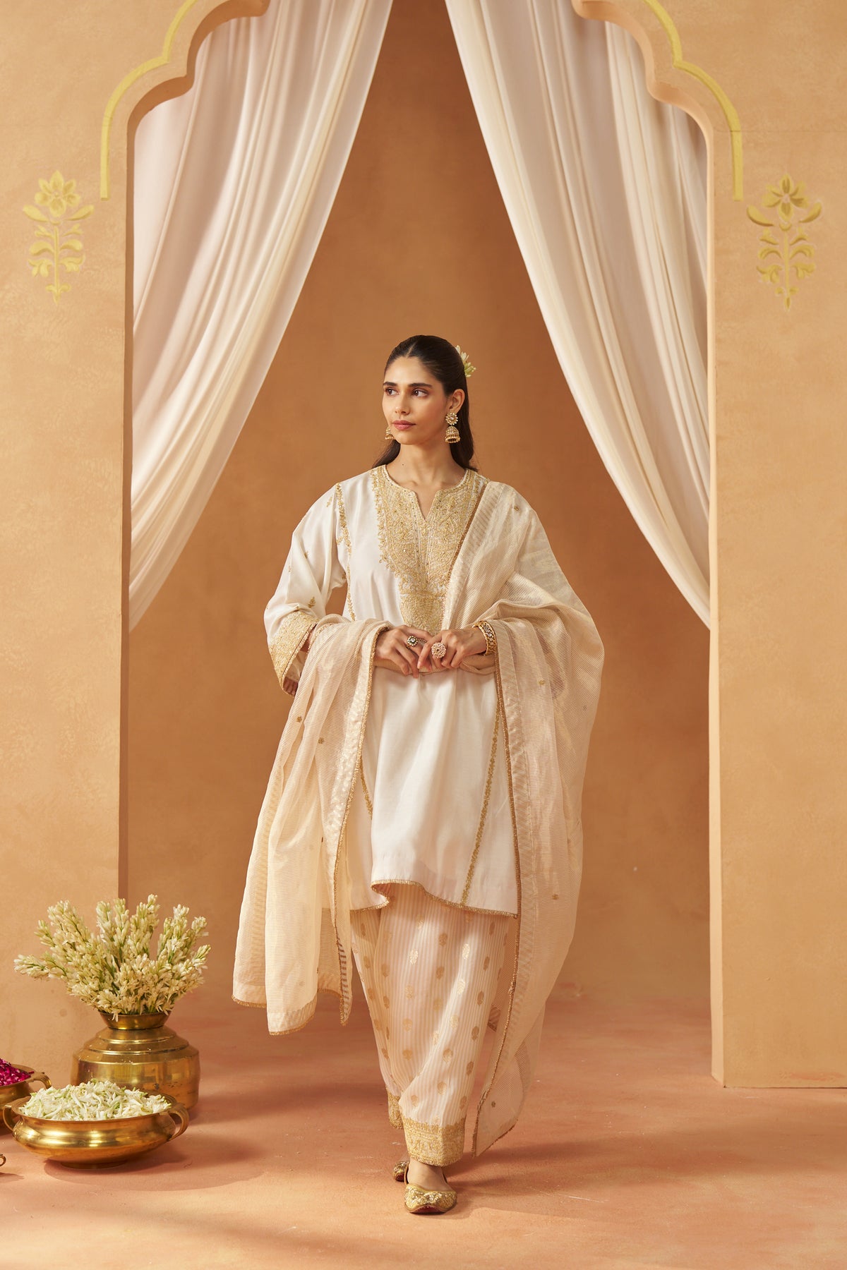 Maahgul Daisy Ivory Kalidaar Chauga with Salwar and Dupatta