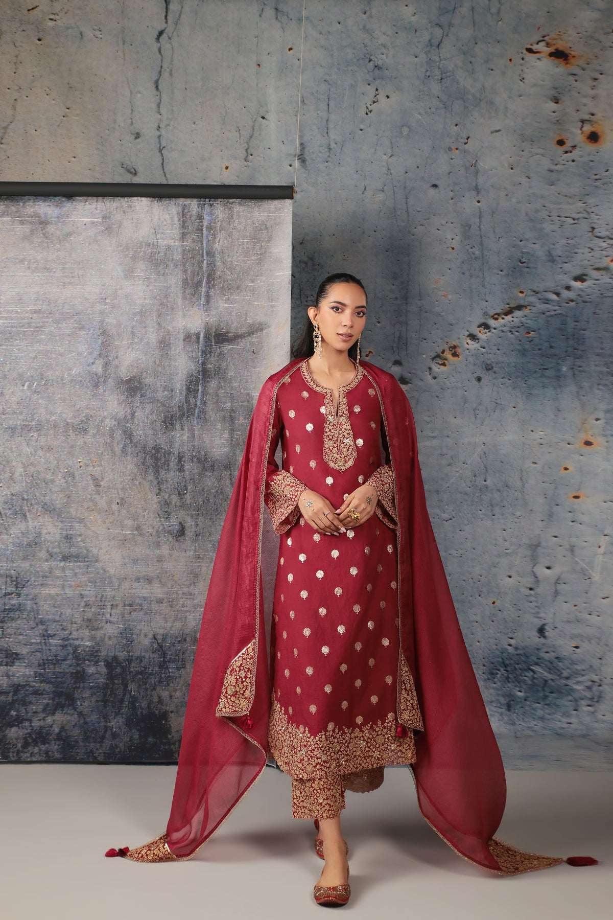 Mehrang Maroon Farshi Kurta Set