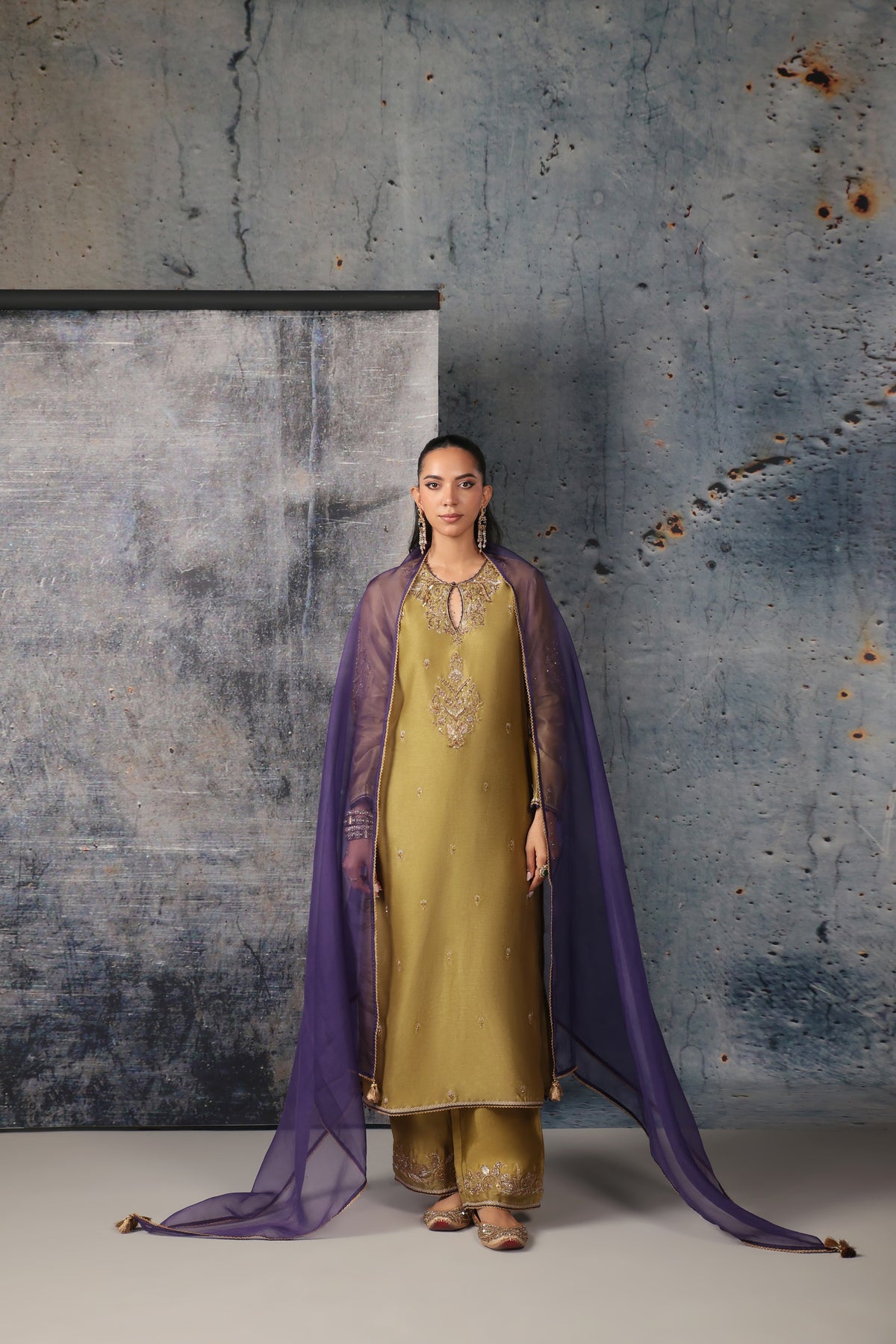 Mehrang Olive Green Straight Long Kurta Set