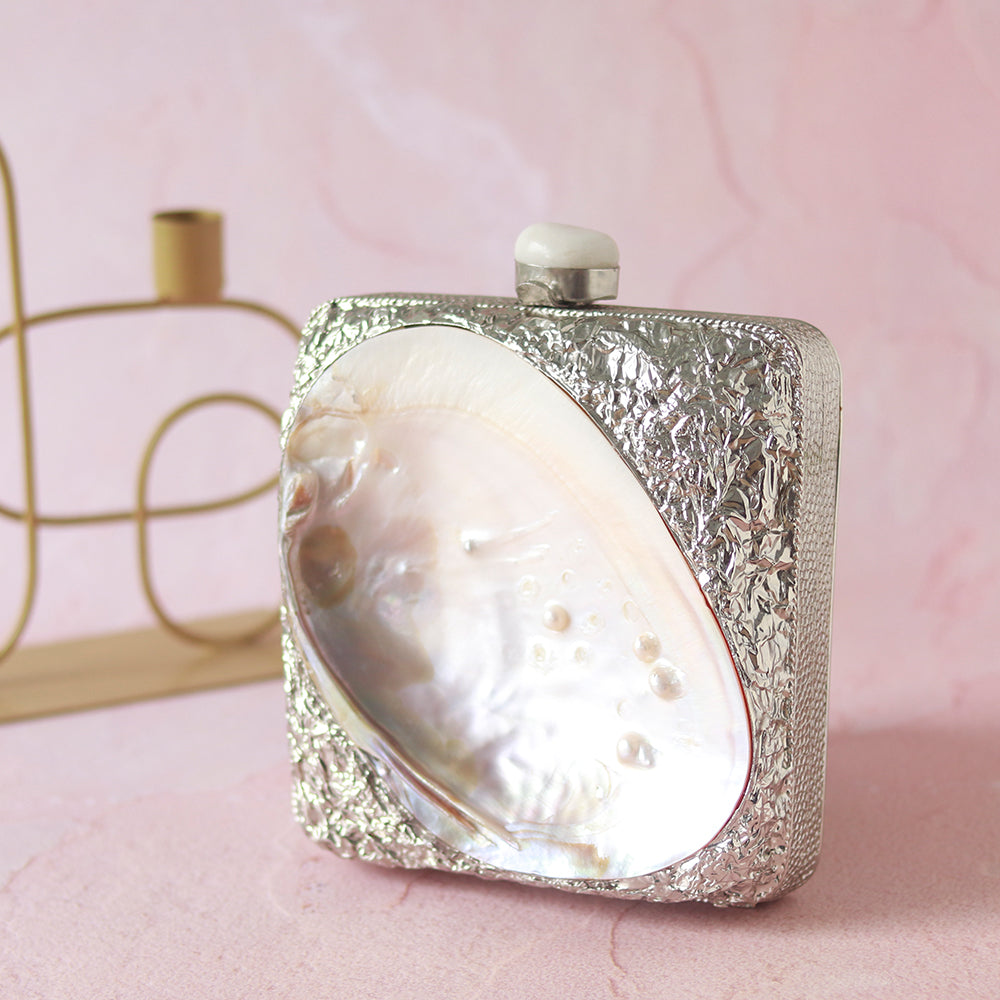 THE TAN CLAN Mumtaz Mother of Pearl Clutch