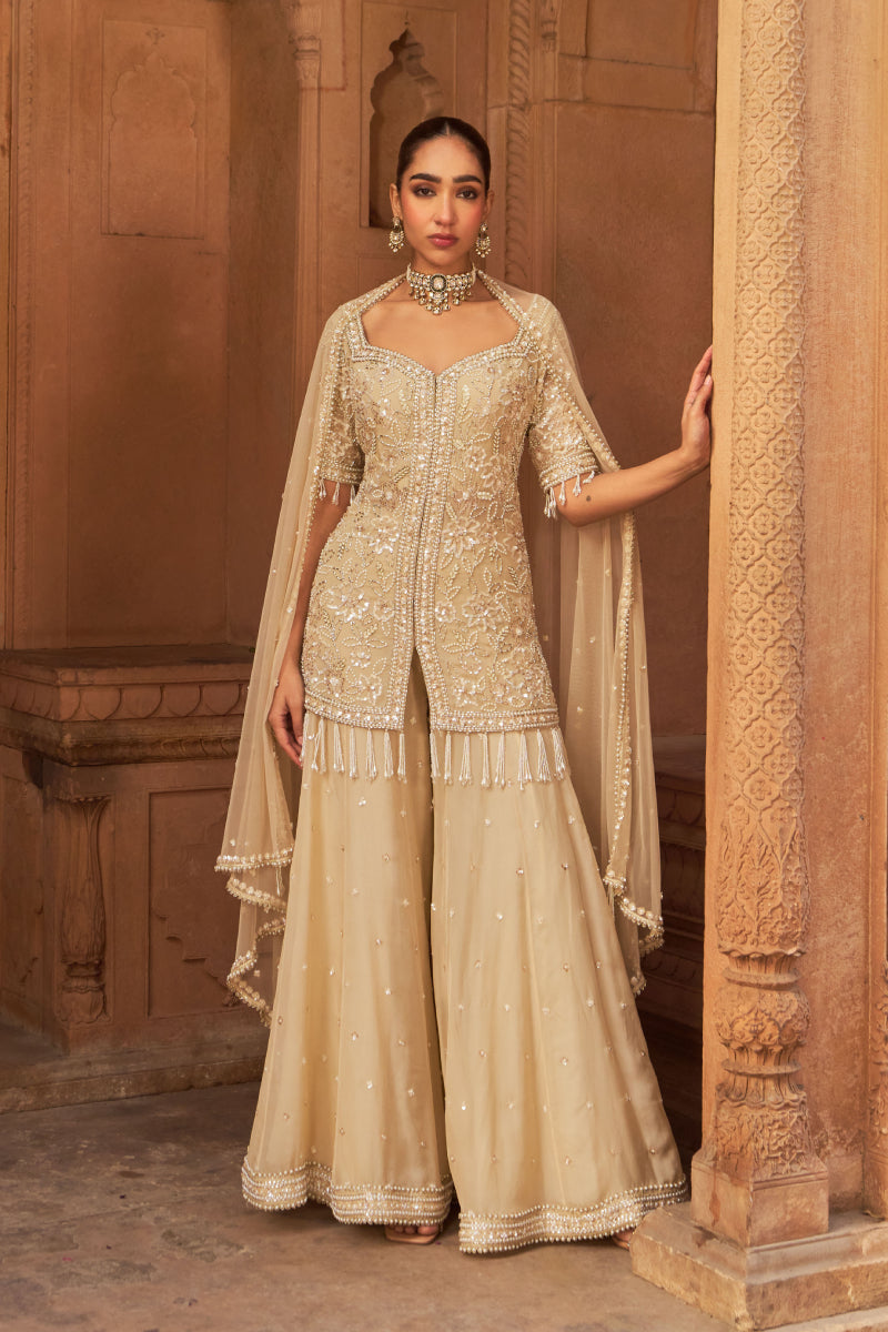 Jashnaa-E-Sunheri Sharara Set