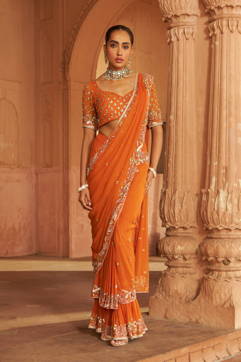 Jashnaa-E- Utsav Saree Set