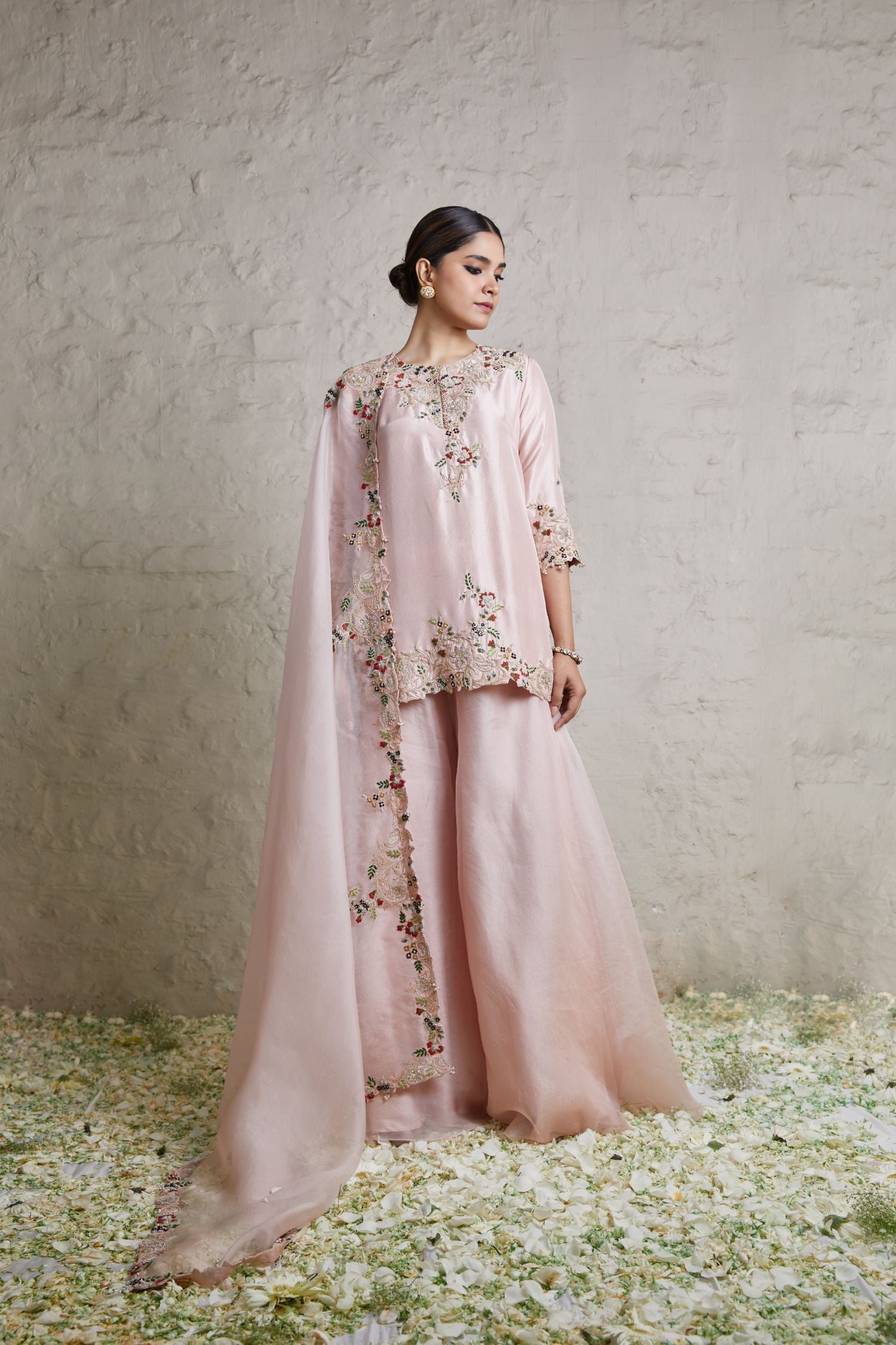 open lace back dress Silk dress with hand-painted sunflower 🌻 organza dupatta