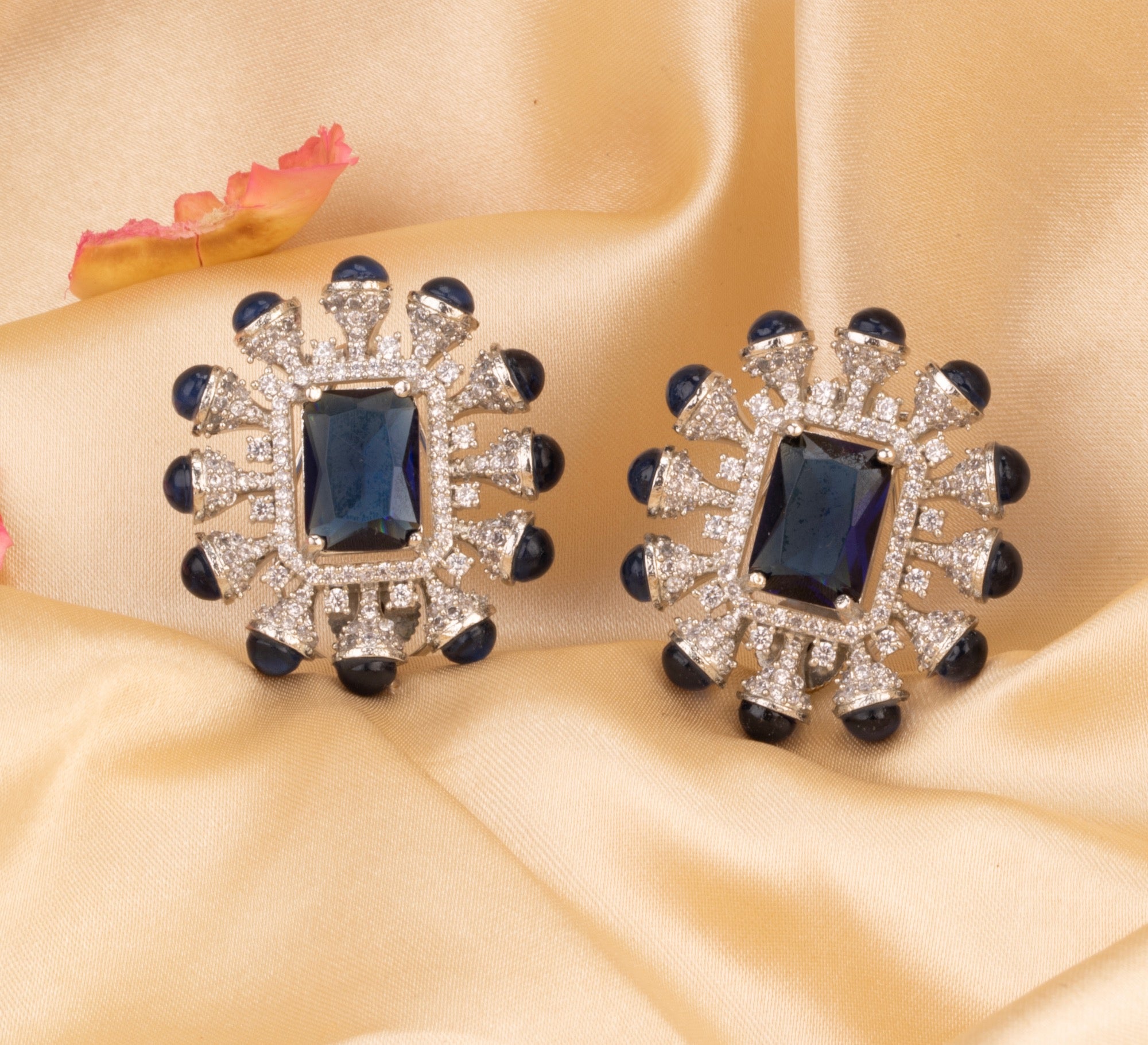 Naval Majesty Diamonds