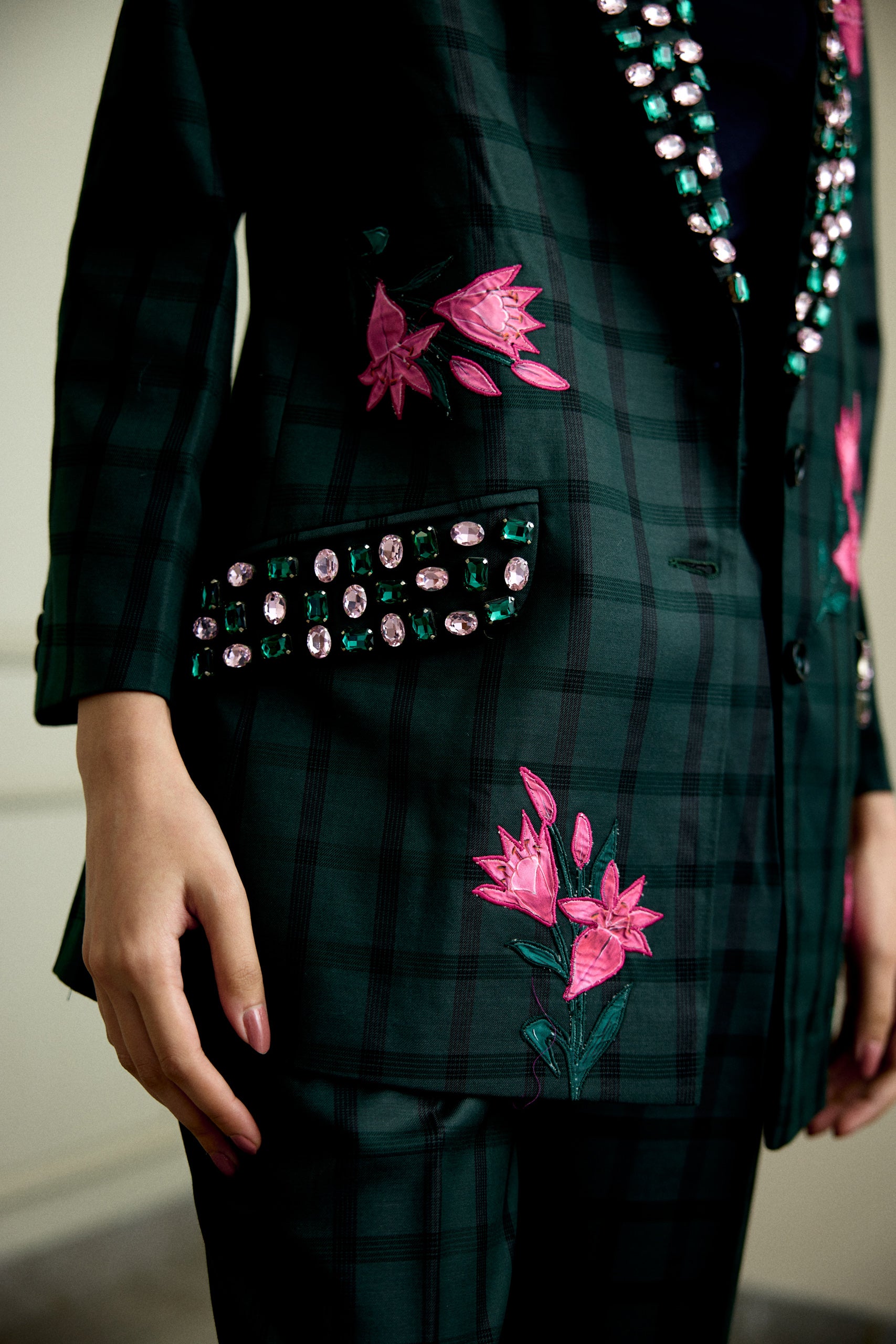 Noira Blazer