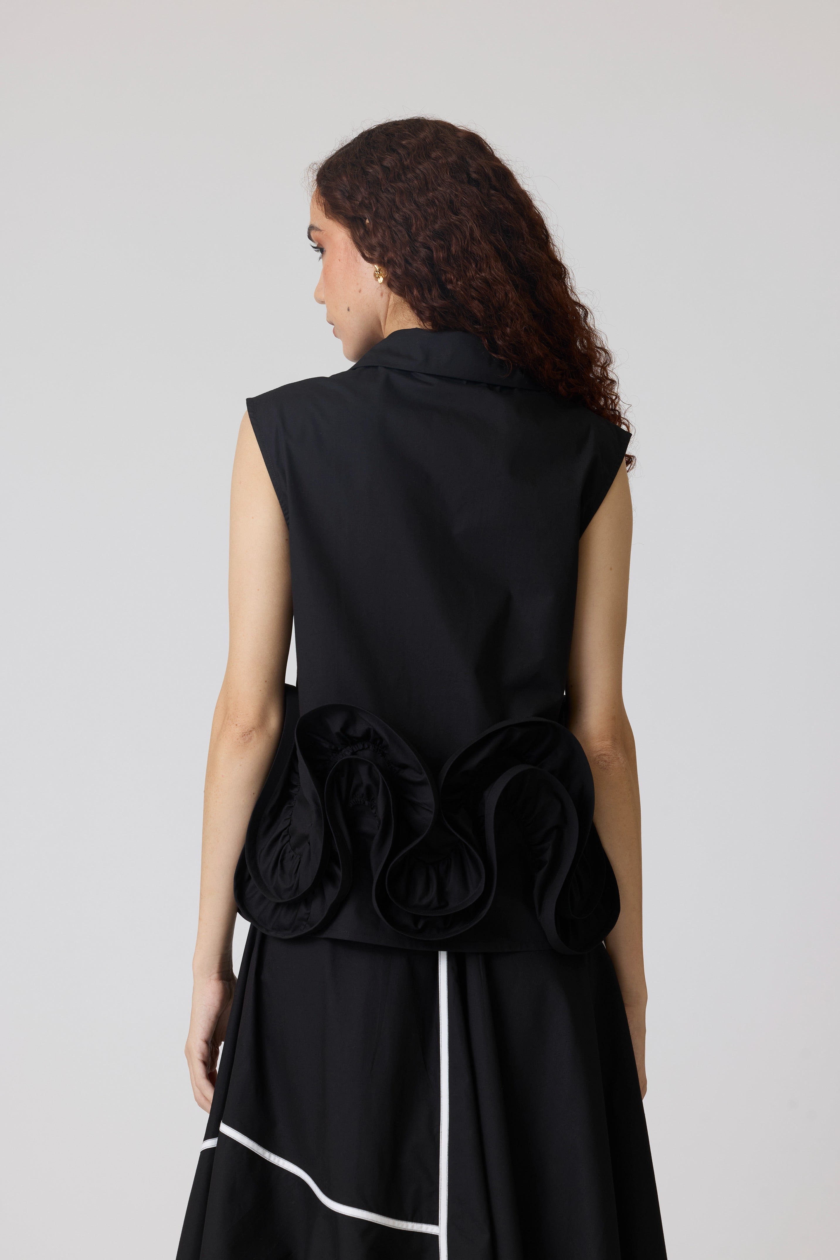 Oliana Sleeveless Shirt