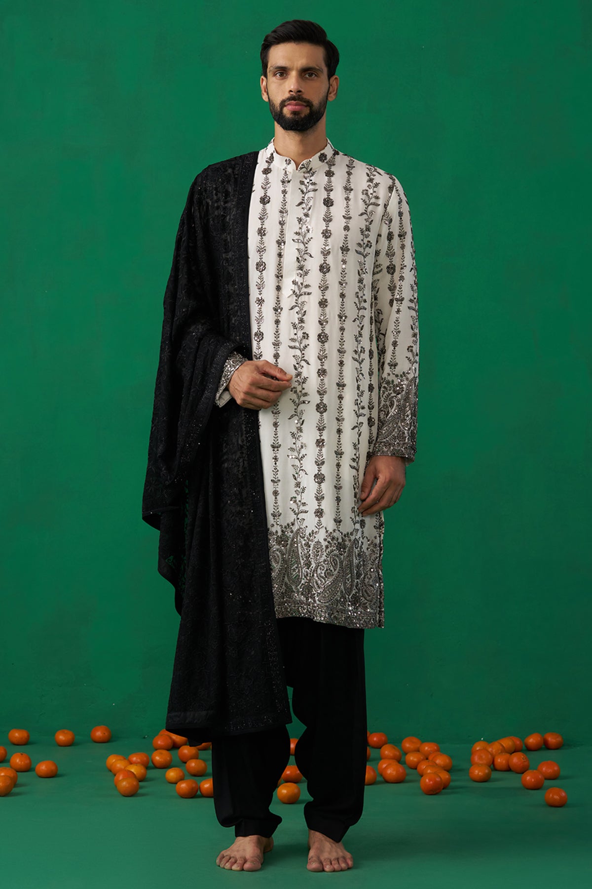 PAISLEY IVORY KURTA SET