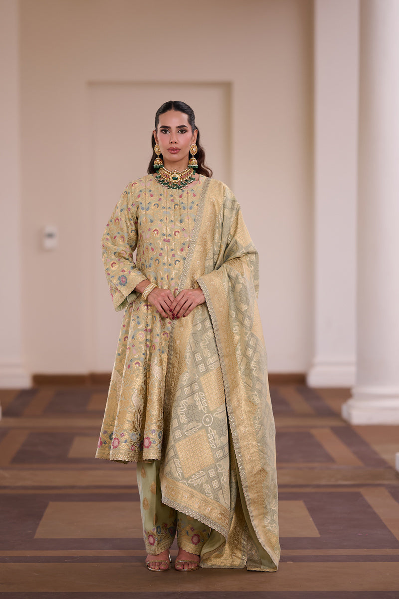 SAFAA PISTA CHANDRAKALA ANARKALI SET