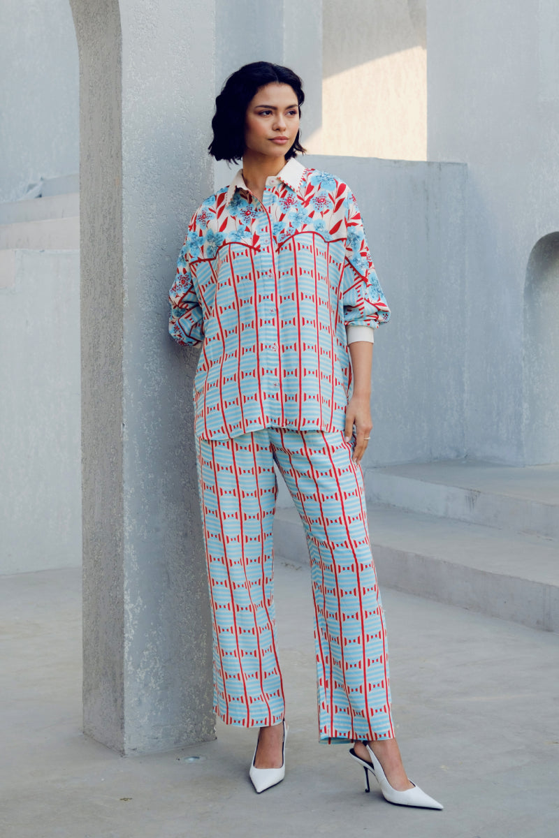 White Print Play Kimono