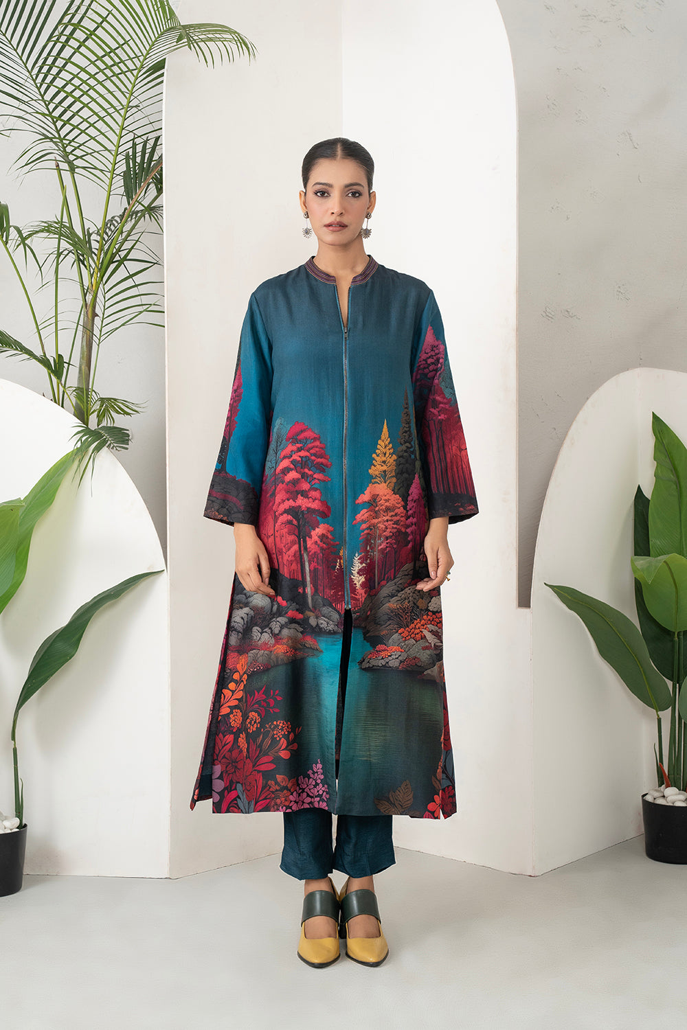 Deep Teal Fades Into Twilight Blue Silk Chanderi Forest Scene Printed Dress Set (3 PCS)
