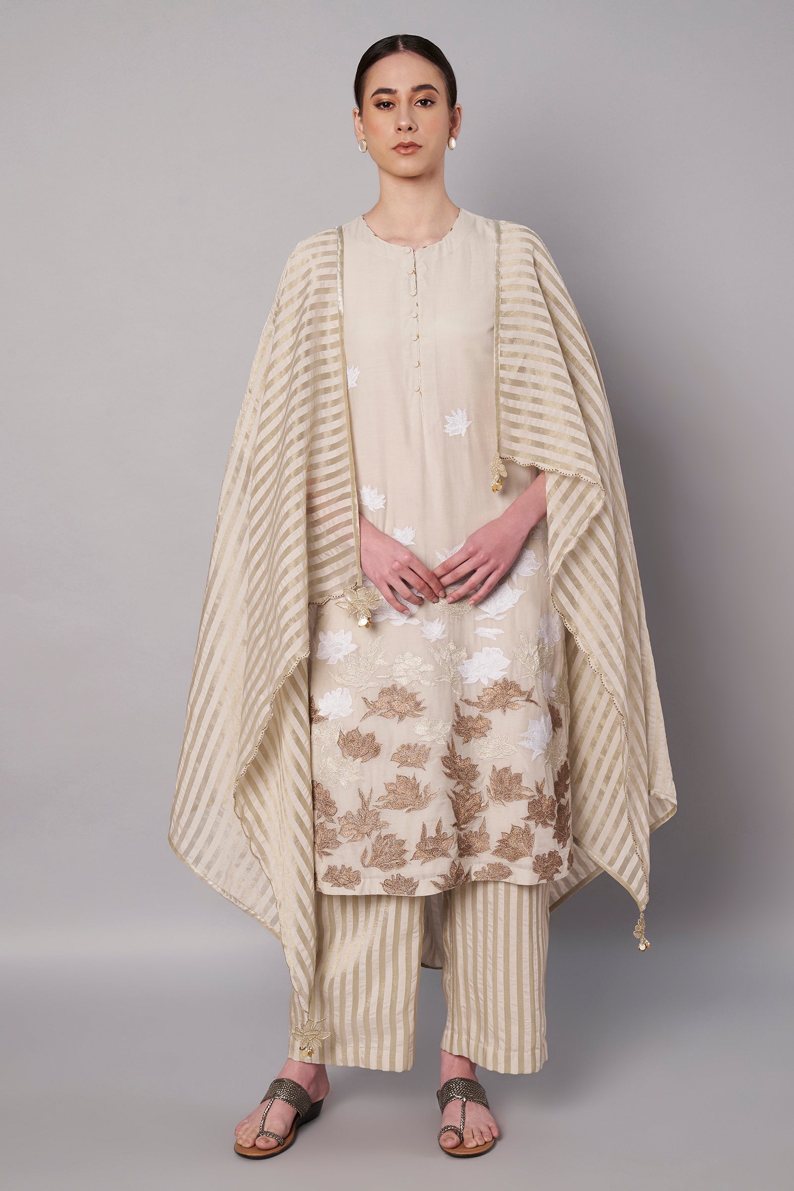 Petal Promise Kurta Set - Ivory