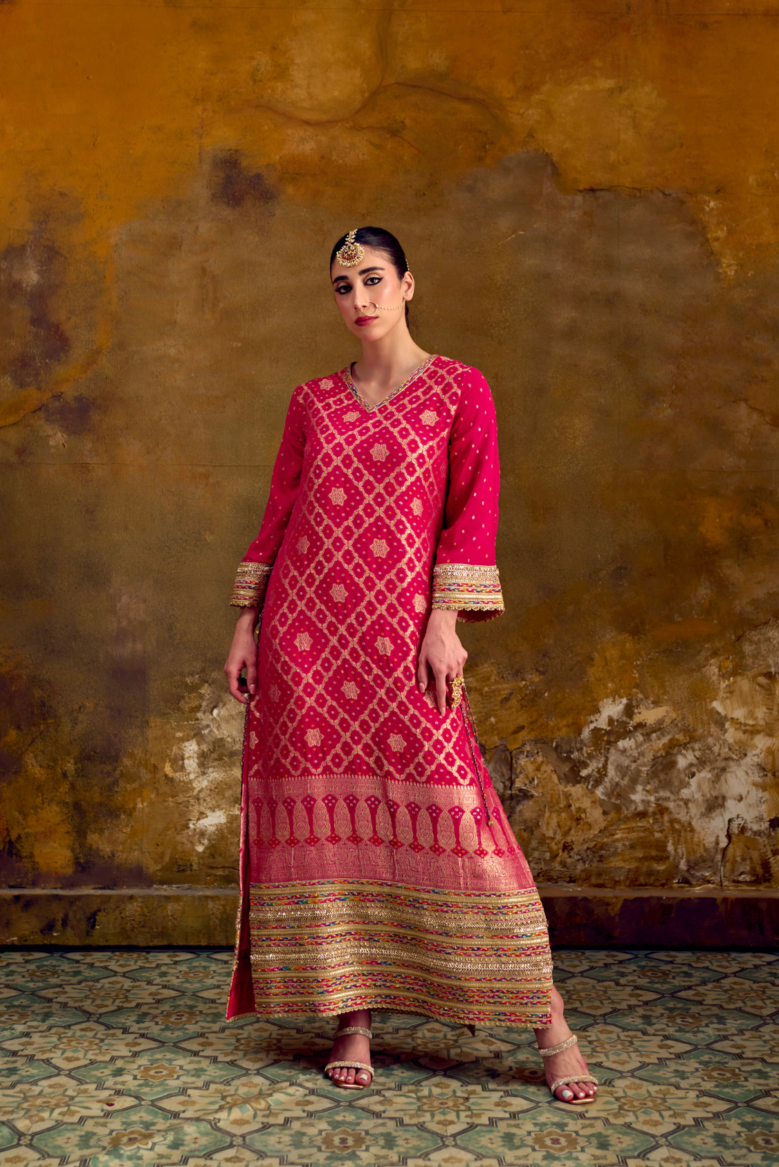 Naad Jhilmil - Pink Kaftan with Lace Detailing