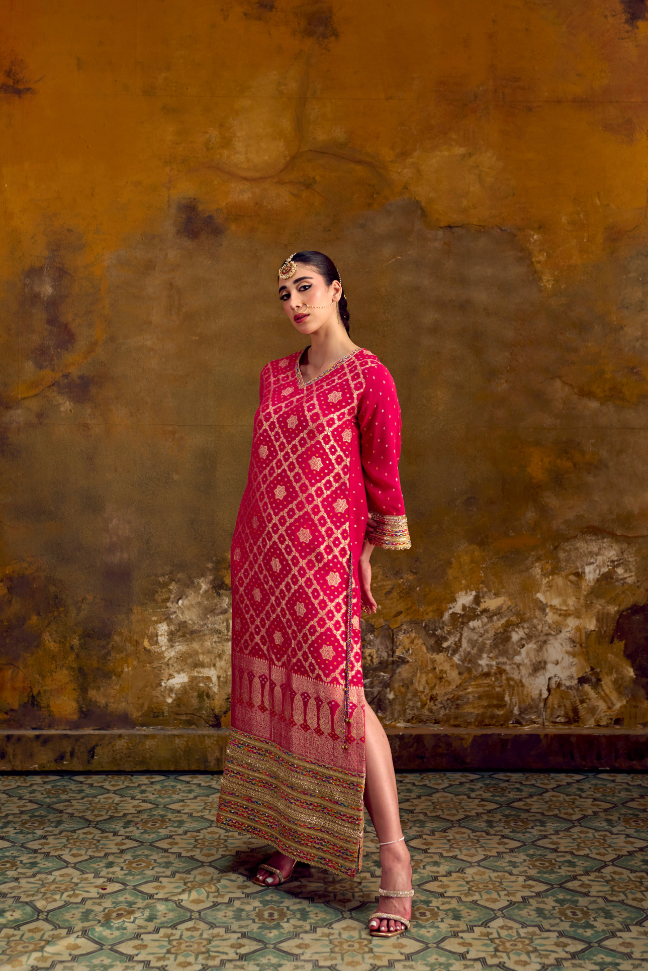 Naad Jhilmil - Pink Kaftan with Lace Detailing