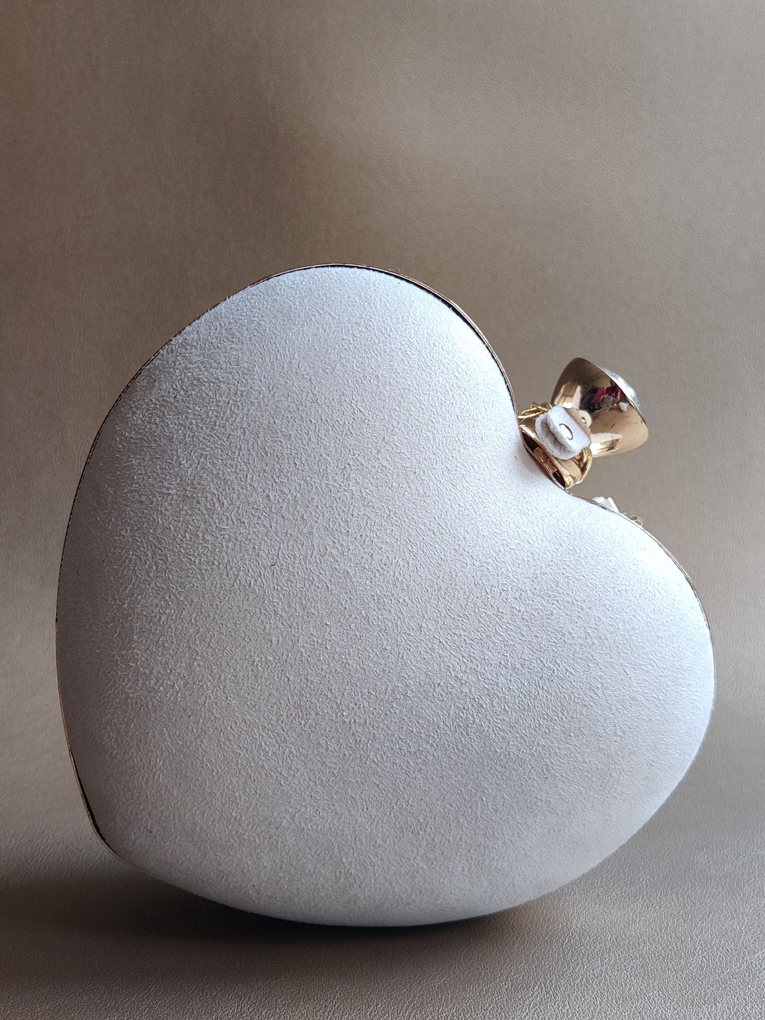 Pearl White Floral Heart Bag