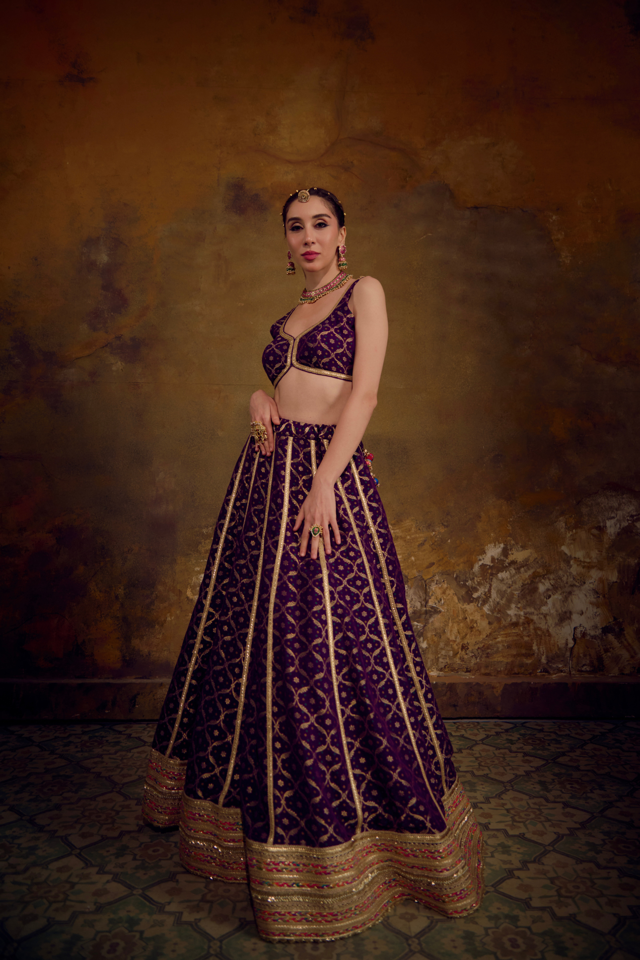 Naad Leher- Purple Lehenga with Sleeveless Blouse and Dupatta