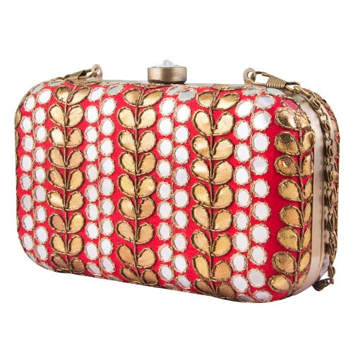 Gotapatti Red Clutch