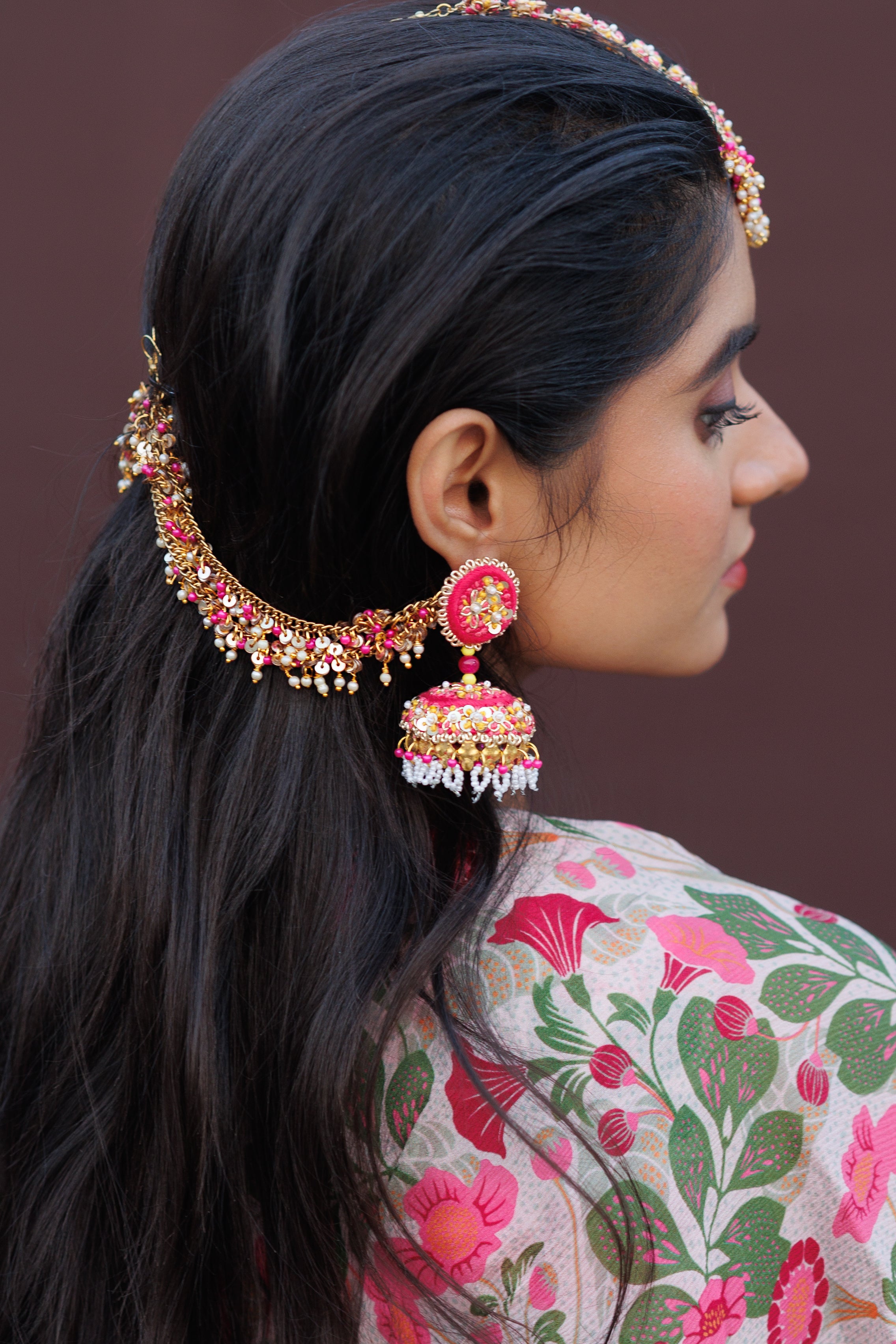 Mrigesha Earchain