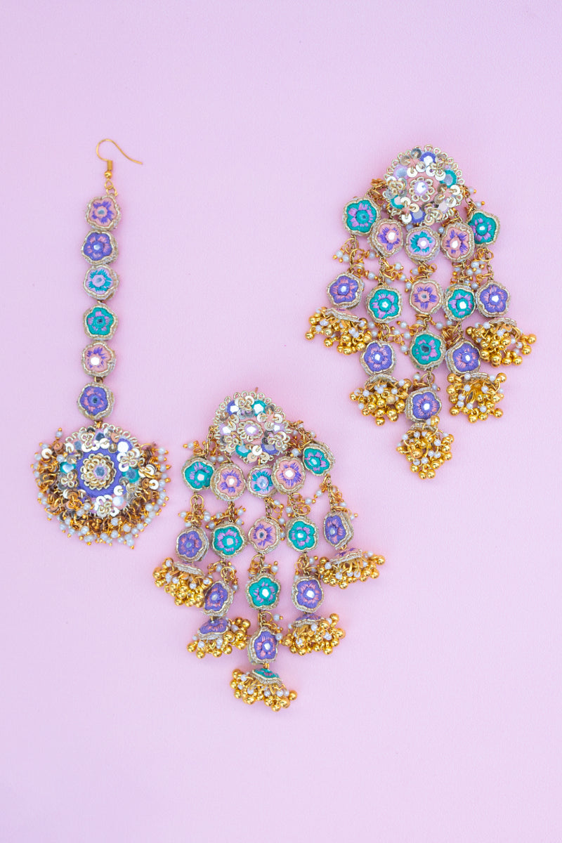 Sundiri Devi Tikka Earrings