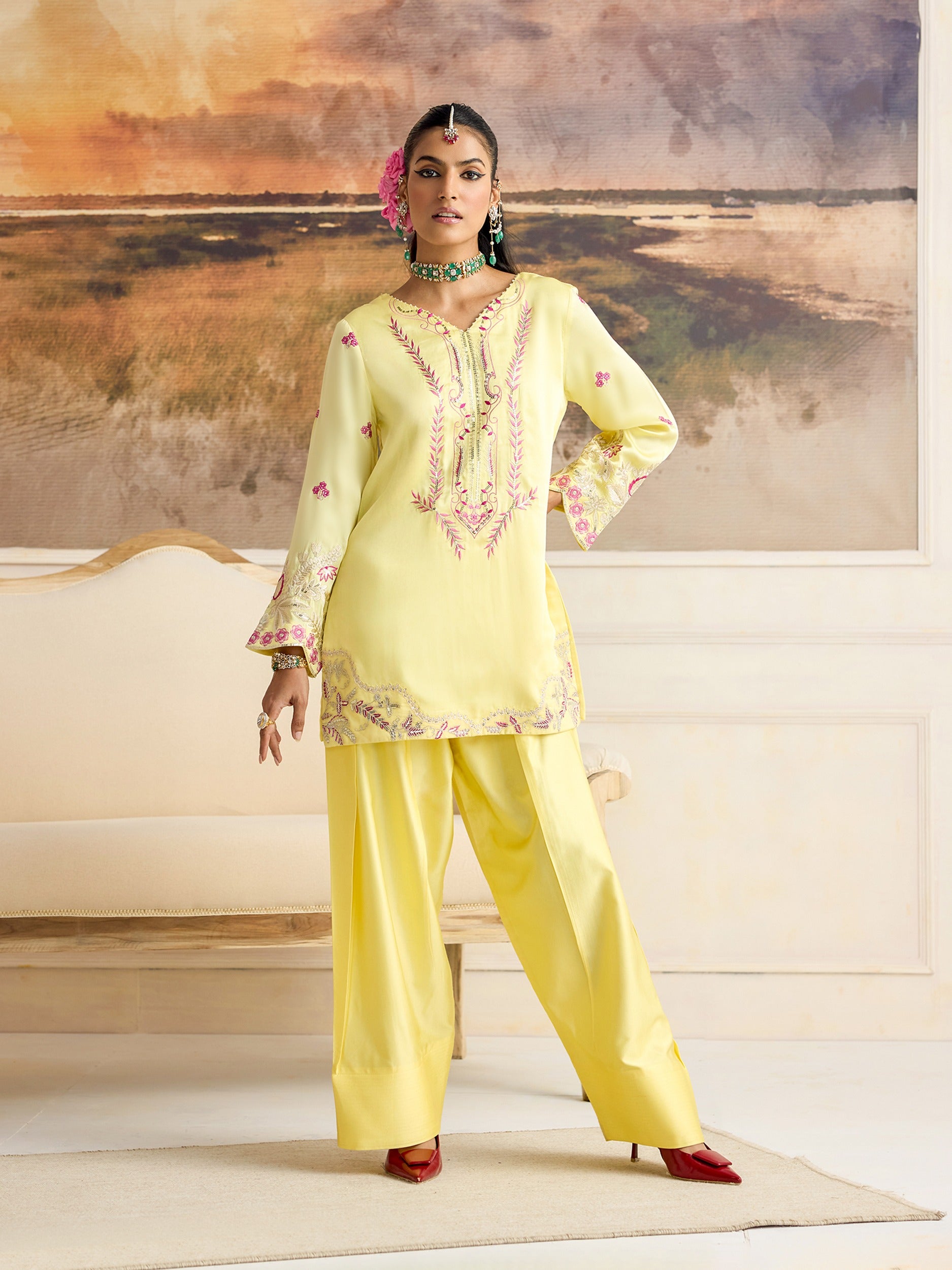 Lelah Farzi Kurta Set