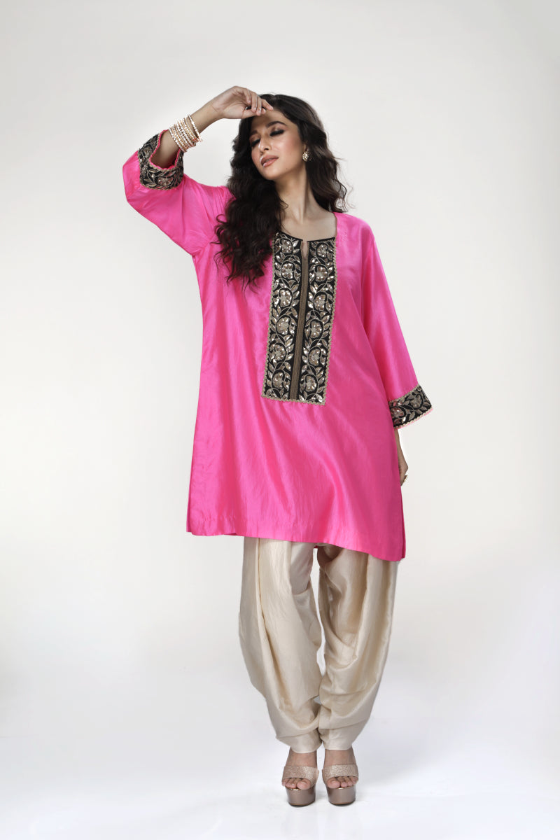 Rani Dogri Kurta With Almond Dhoti Salwar