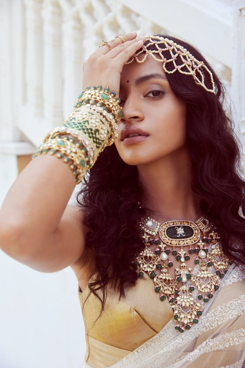 Kinjala Carved Stone Necklace Set