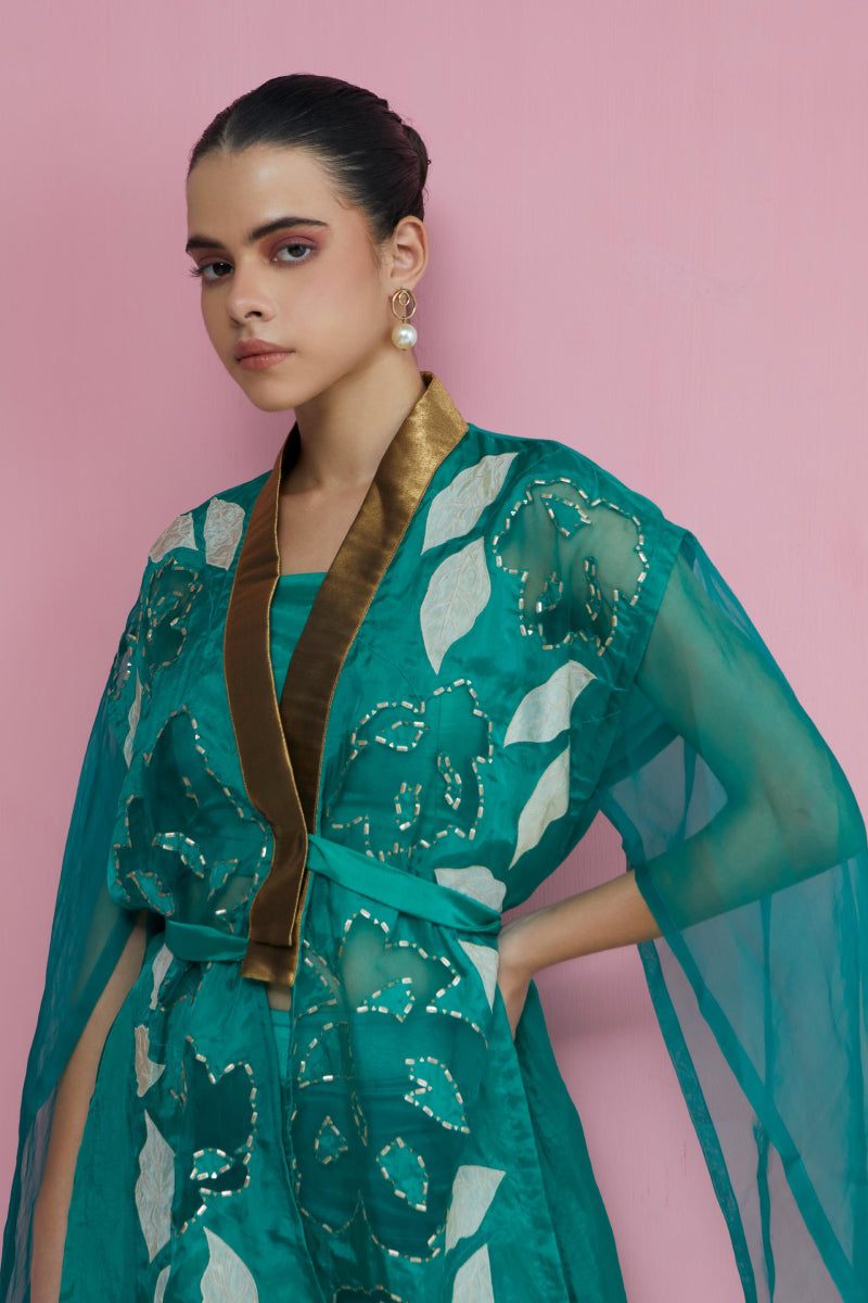 Green Gold Lapel Cape With Pant