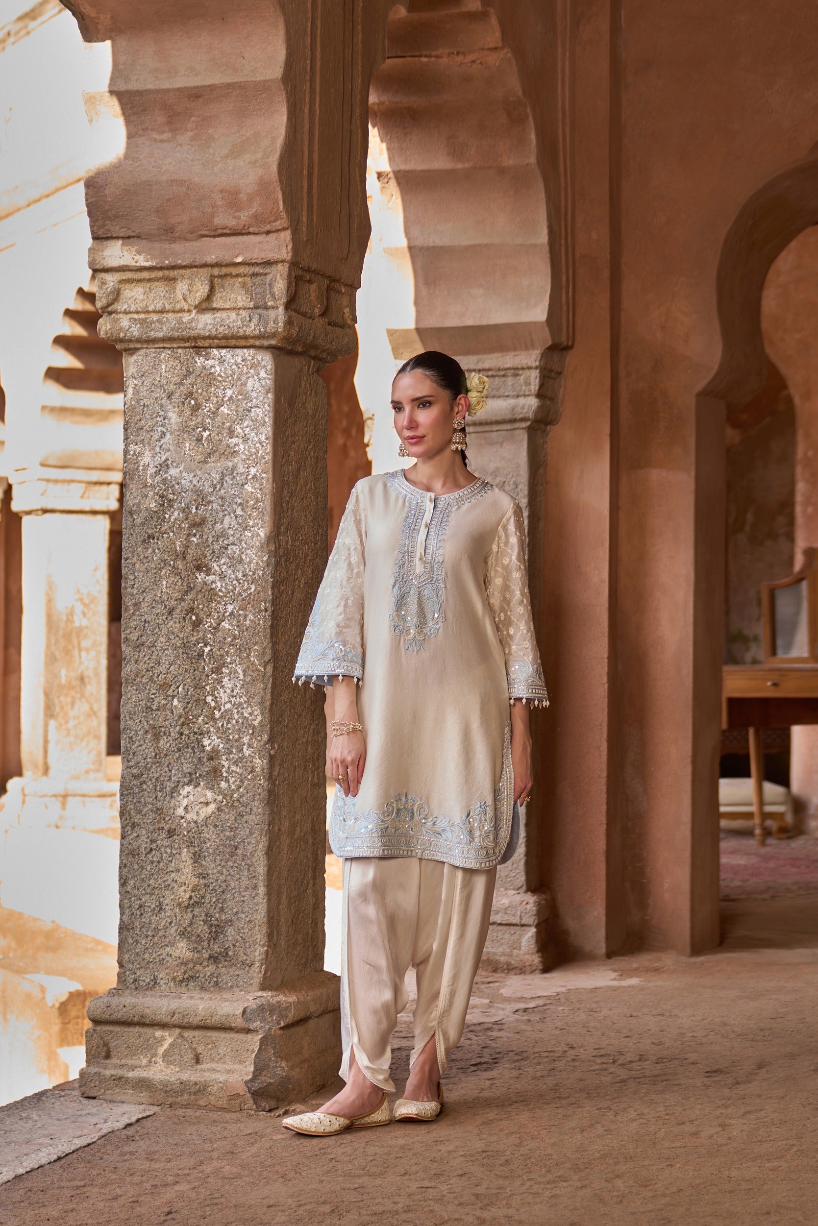 RUHI - DAISY IVORY WITH BLUE SHORT KURTA AND DHOTI