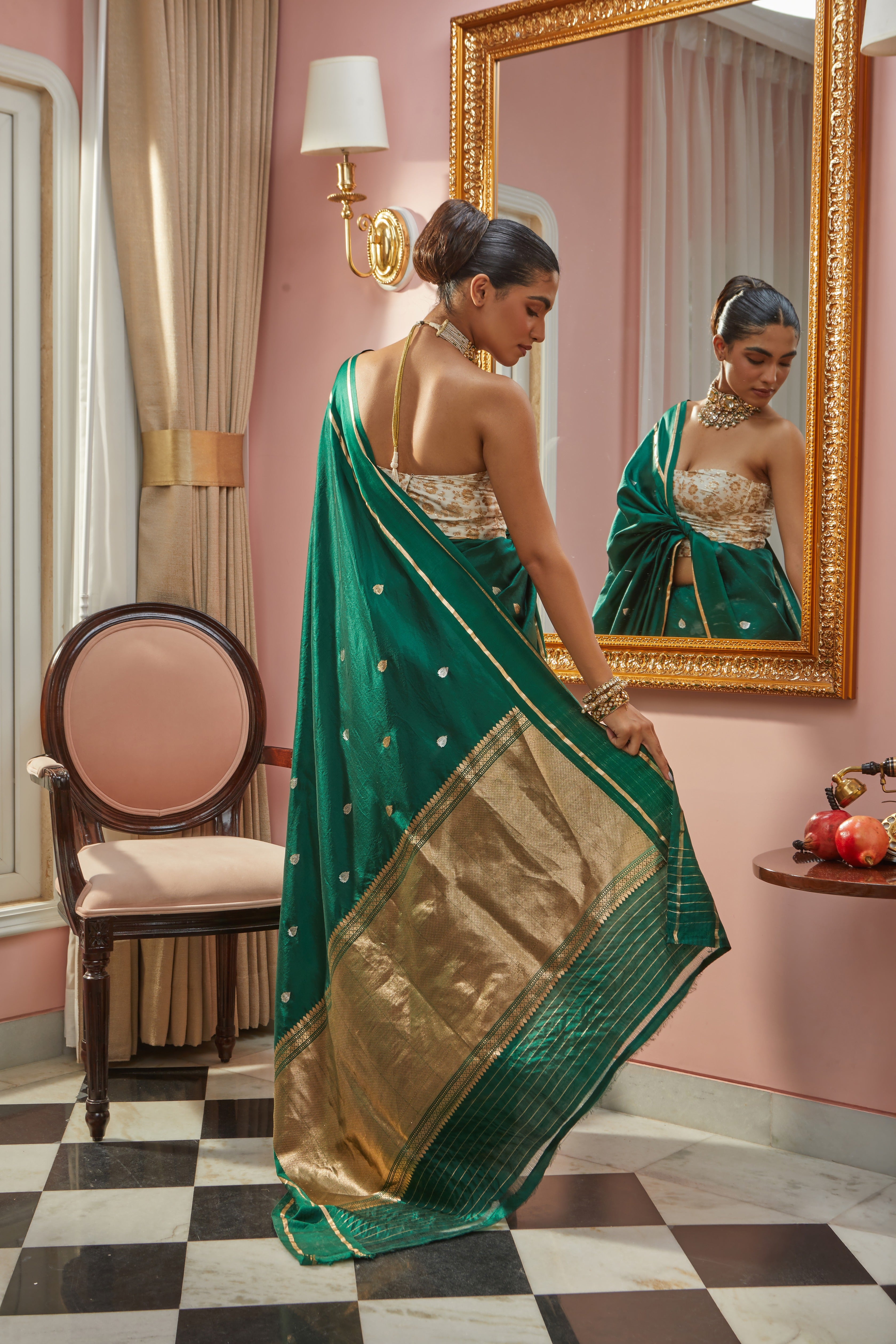 Handwoven Dual Zari Kadhwa Buta Saree
