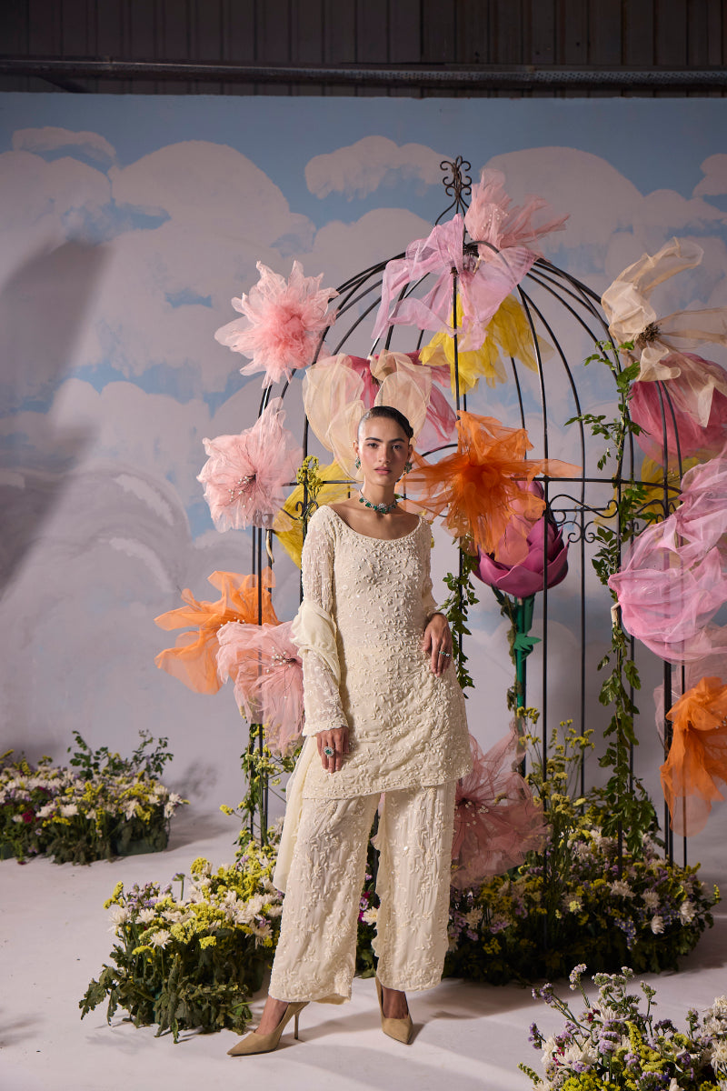 Yellowish Cream dori embroidery kurta and pants with frill dupatta