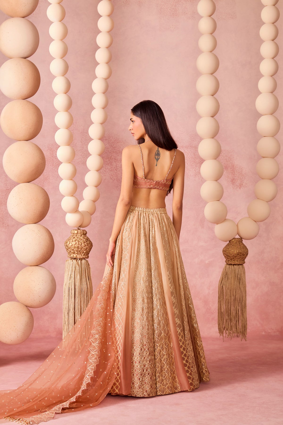 SAACHI LEHENGA