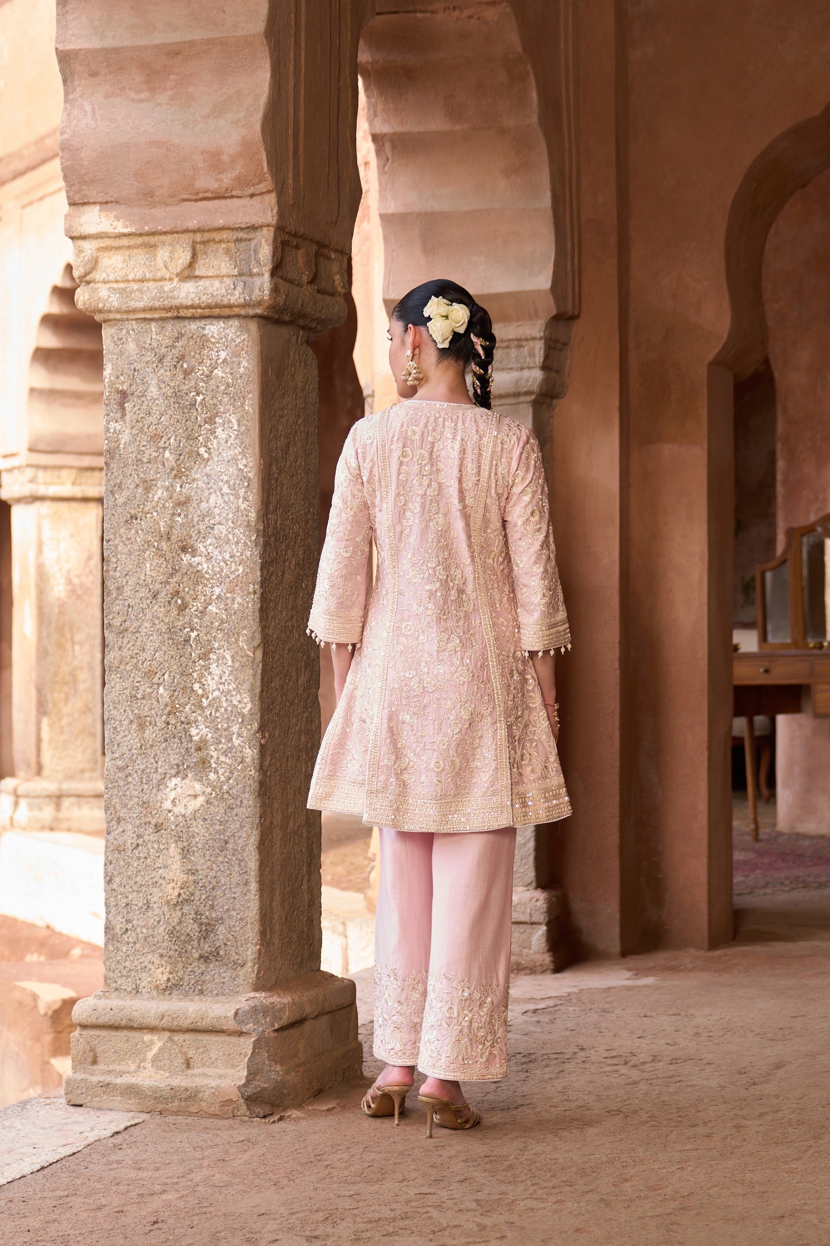SABOOR - PINK SHORT A-LINE KURTA WITH STRAIGHT PANTS AND DUPATTA