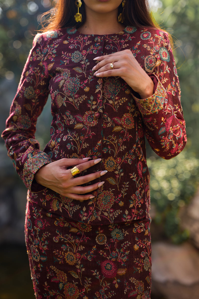 LA PRUNE ROUGE JACKET &SKIRT SET