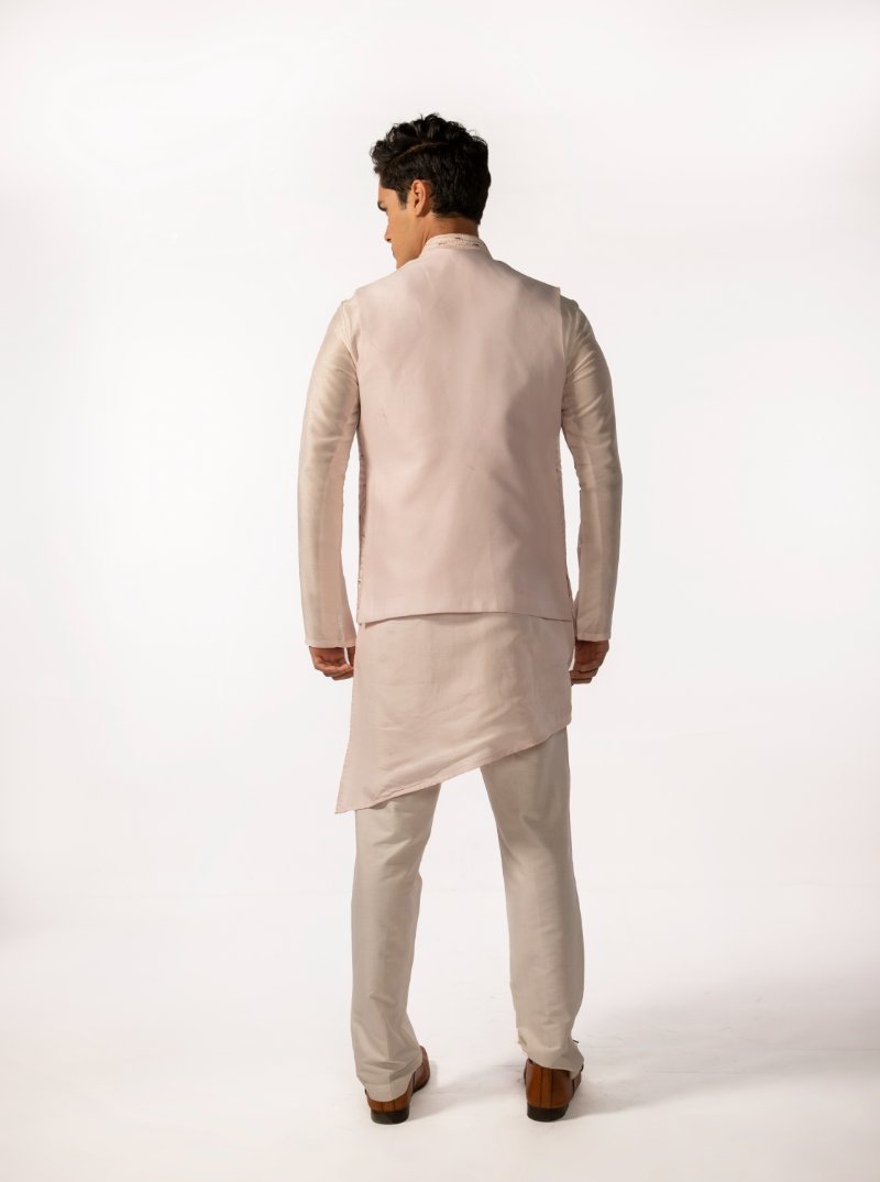 Blush Pink Heavy Embriodered Bundi